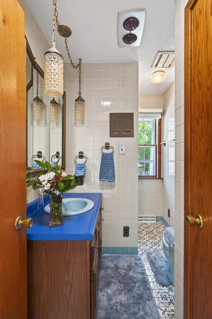 View of Residential at 2307 Mckinley Street, Minneapolis MN 55418, Minneapolis (27 of 56) - Mike Wilen | Minnesota Team Real Estate