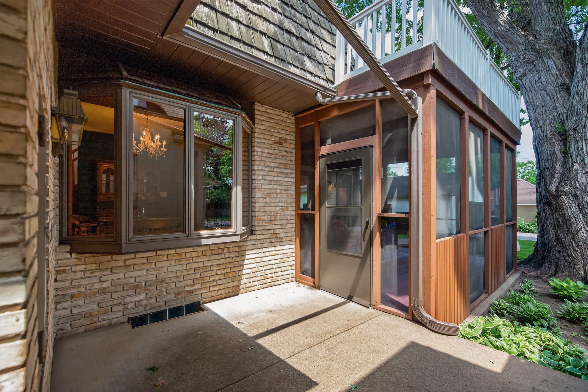 View of Residential at 2307 Mckinley Street, Minneapolis MN 55418, Minneapolis (43 of 56) - Mike Wilen | Minnesota Team Real Estate