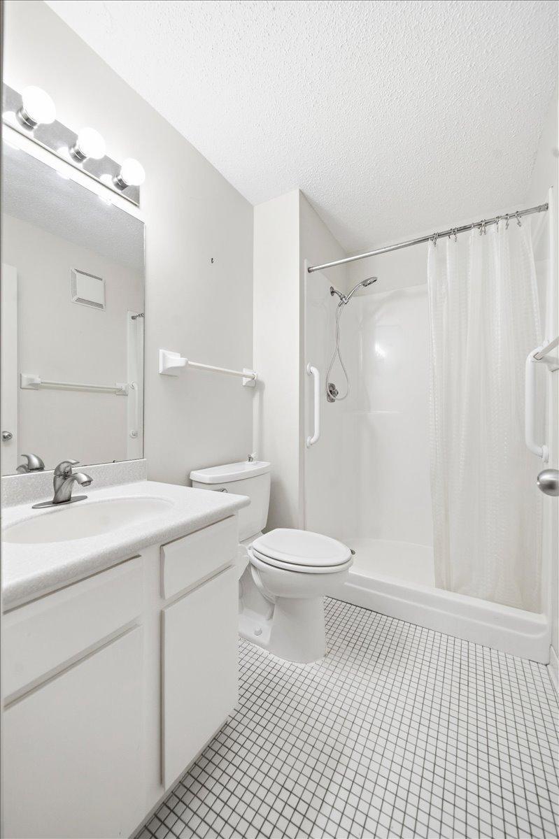 View of Residential at 210 Grant Street #218, Minneapolis MN 55403, Minneapolis (12 of 30) - Mike Wilen | Minnesota Team Real Estate