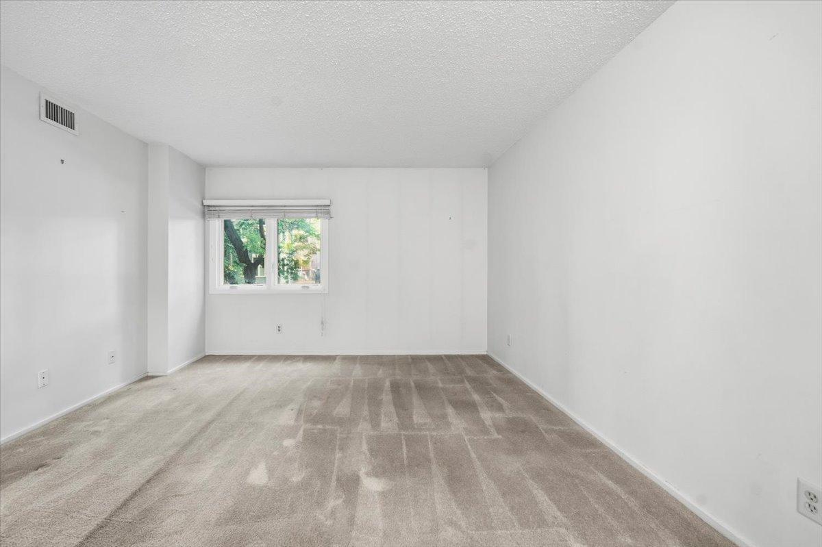 View of Residential at 210 Grant Street #218, Minneapolis MN 55403, Minneapolis (14 of 30) - Mike Wilen | Minnesota Team Real Estate