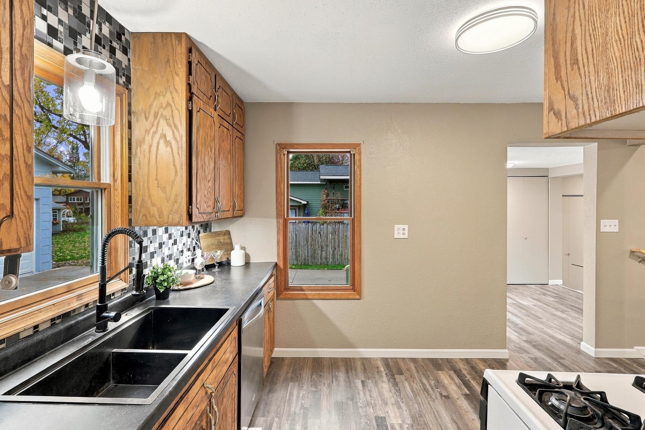View of Residential at 4925 103rd Lane, Blaine MN 55014, Blaine (10 of 43) - Mike Wilen | Minnesota Team Real Estate