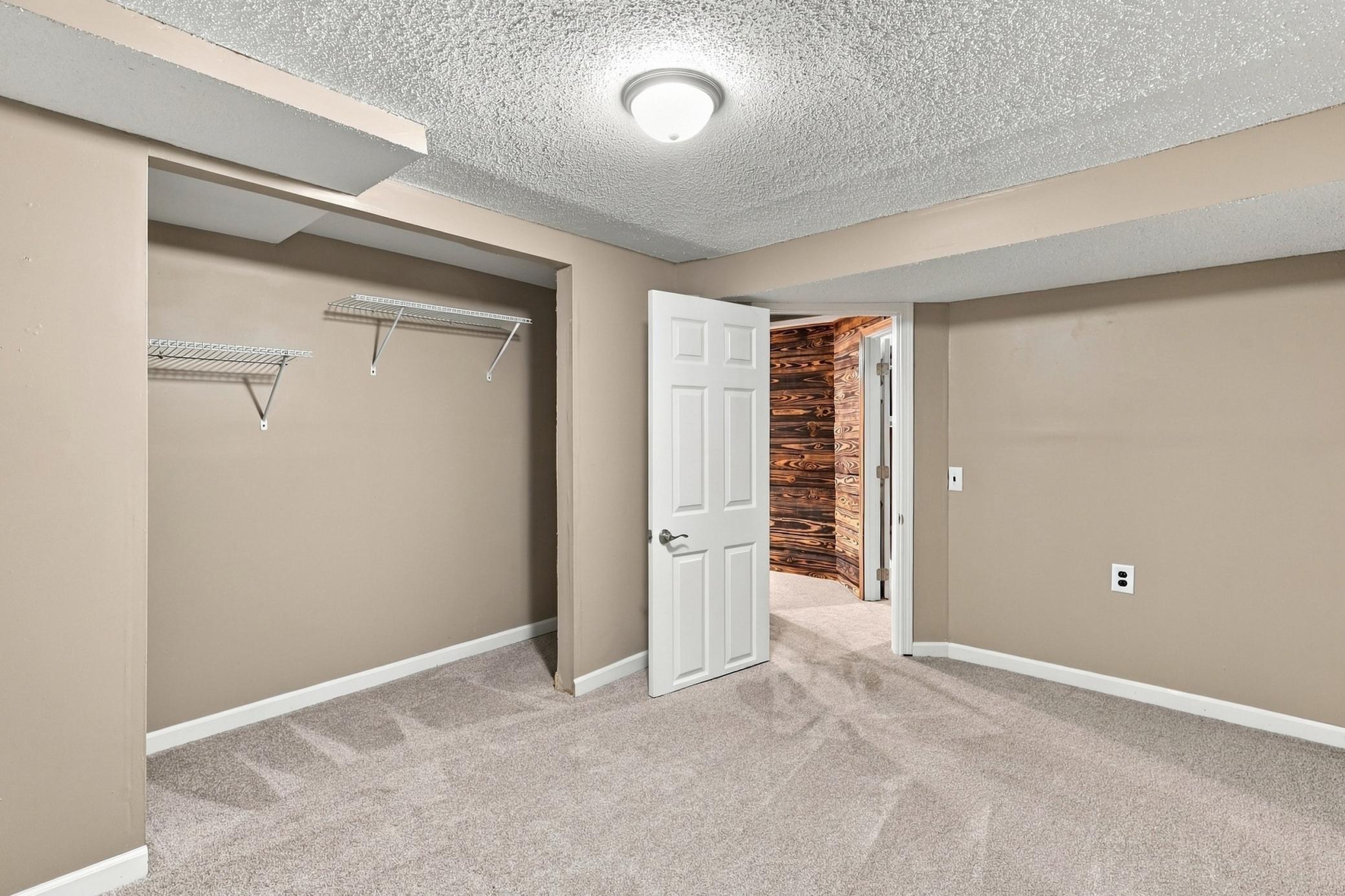 View of Residential at 4925 103rd Lane, Blaine MN 55014, Blaine (27 of 43) - Mike Wilen | Minnesota Team Real Estate