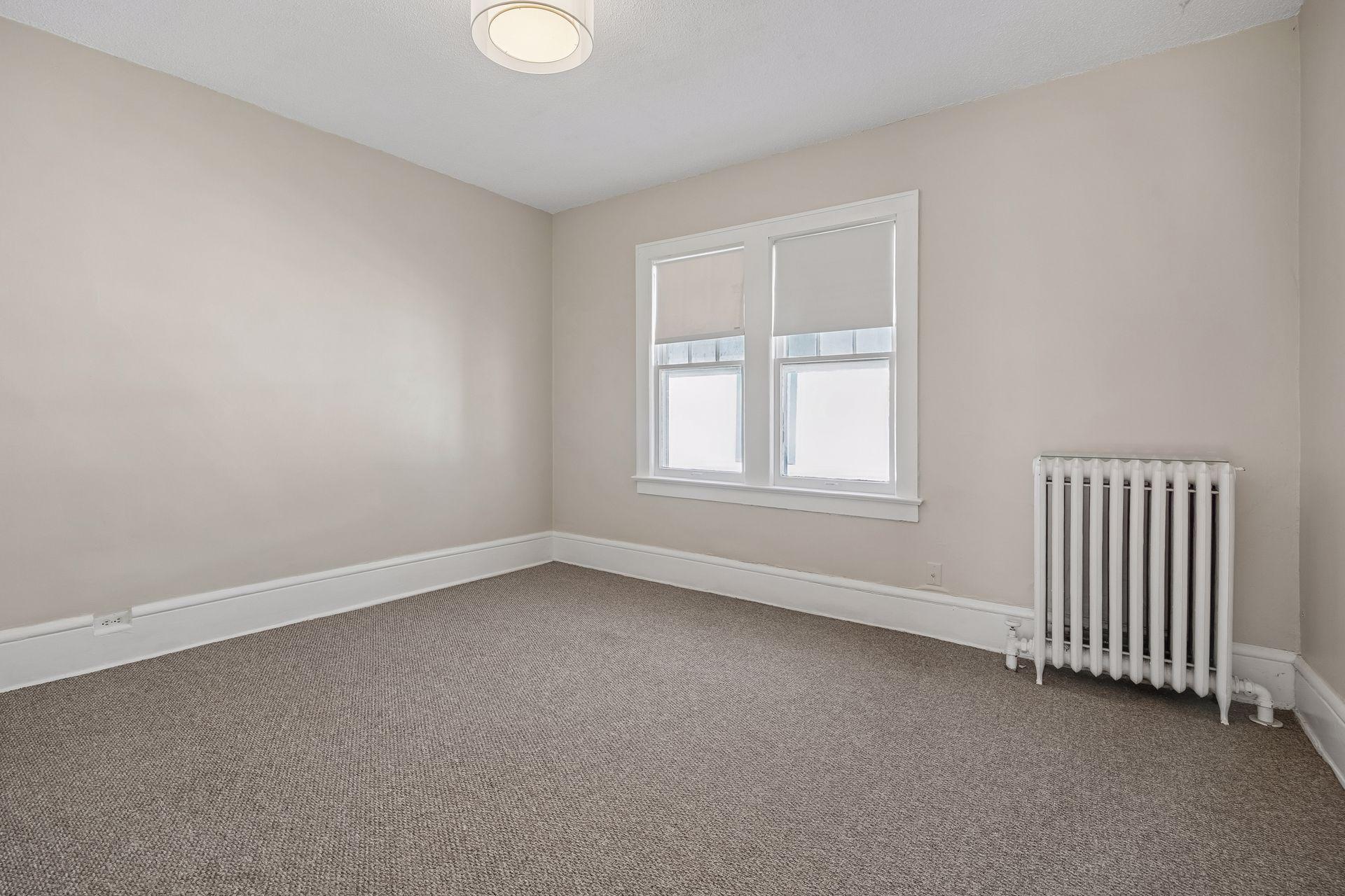 View of Residential Income at 629 Kenwood Parkway, Minneapolis MN 55403, Minneapolis (14 of 23) - Mike Wilen | Minnesota Team Real Estate