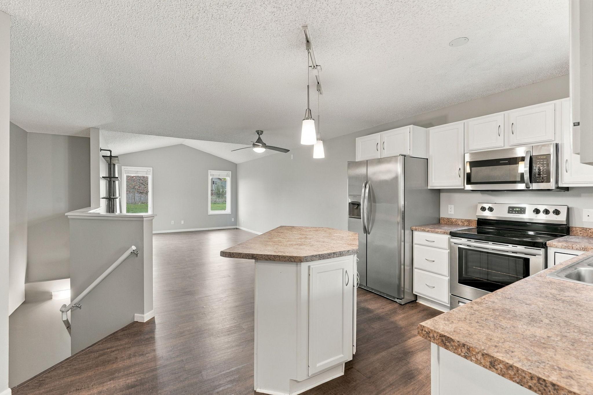 View of (TH) Side x Side at 10515 64th Lane, Albertville - Mike Wilen | Minnesota Team Real Estate