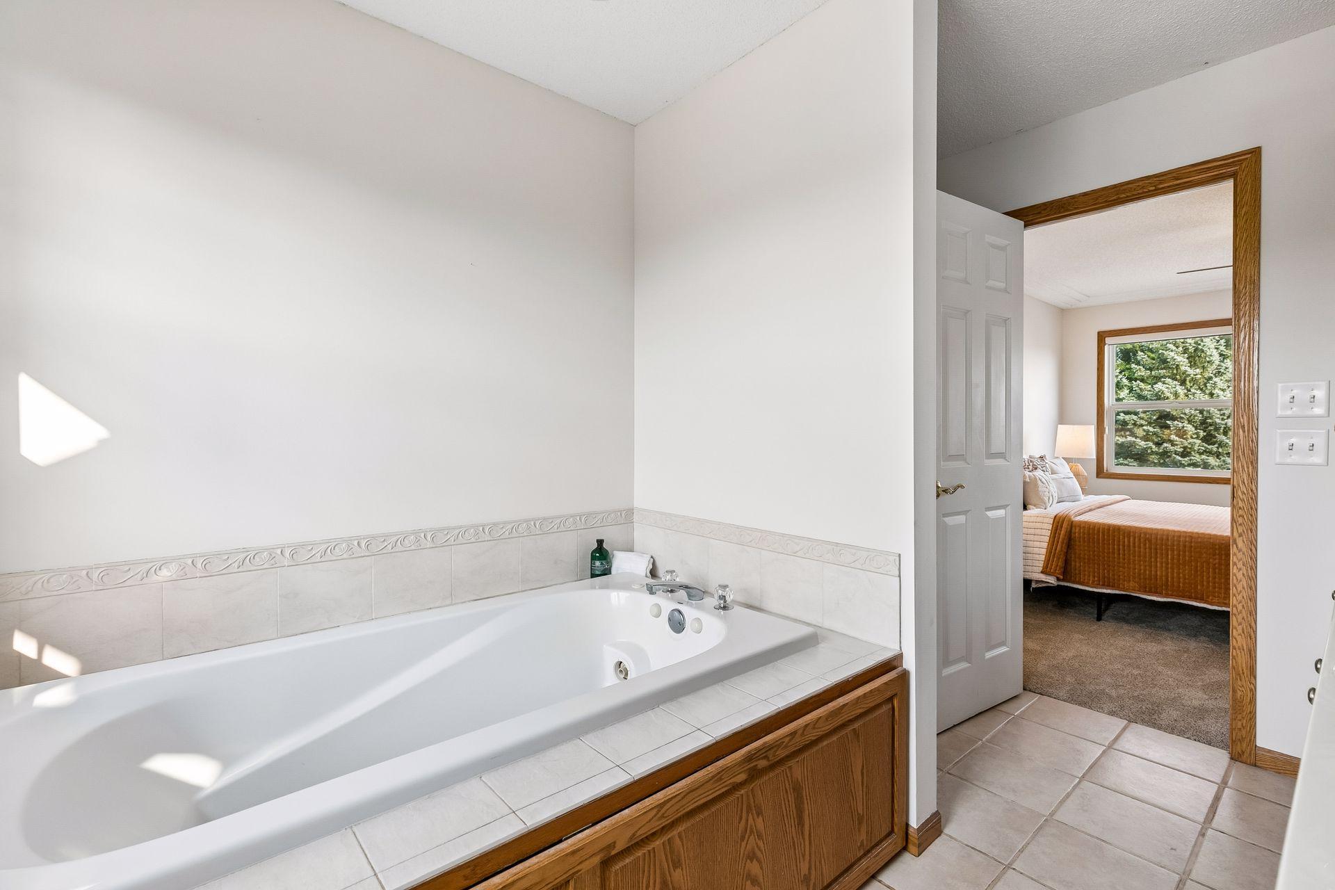 View of Residential at 16267 Griffon Trail, Lakeville MN 55044, Lakeville (24 of 49) - Mike Wilen | Minnesota Team Real Estate