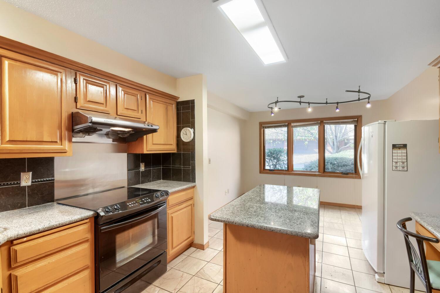 View of Residential at 10695 53rd Avenue, Plymouth MN 55442, Plymouth (11 of 25) - Mike Wilen | Minnesota Team Real Estate