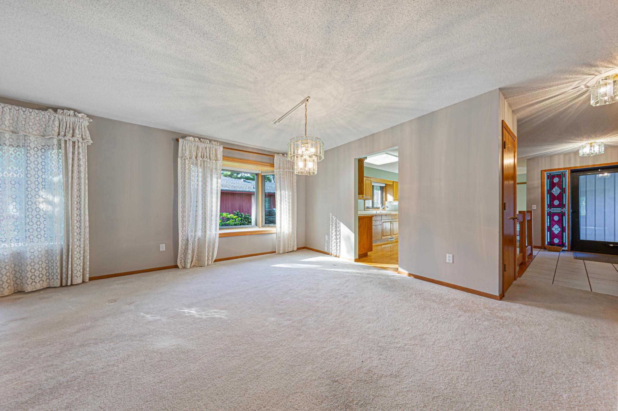 View of Residential at 607 Zanmiller Drive, Northfield MN 55057, Northfield (8 of 46) - Mike Wilen | Minnesota Team Real Estate