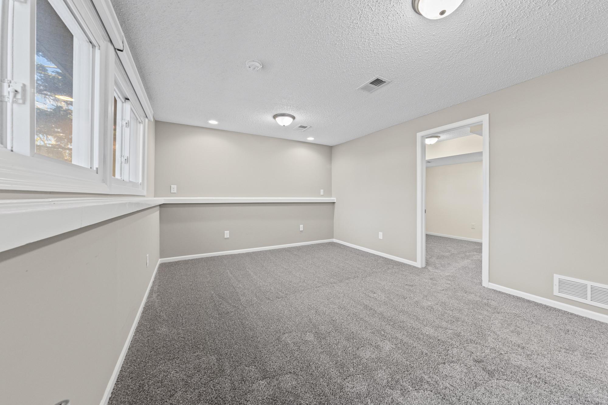 View of Residential at 914 94th Avenue, Blaine MN 55434, Blaine (39 of 50) - Mike Wilen | Minnesota Team Real Estate