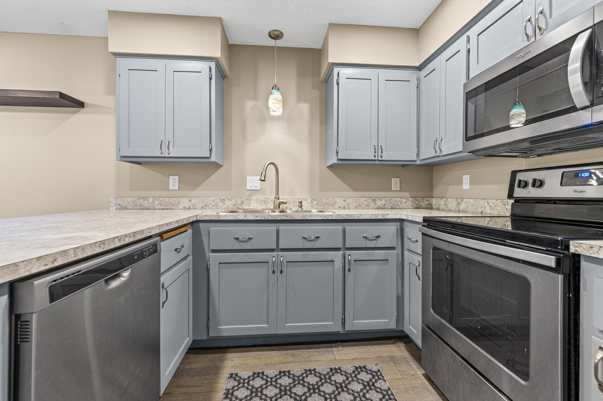 View of Residential at 914 94th Avenue, Blaine MN 55434, Blaine (21 of 50) - Mike Wilen | Minnesota Team Real Estate