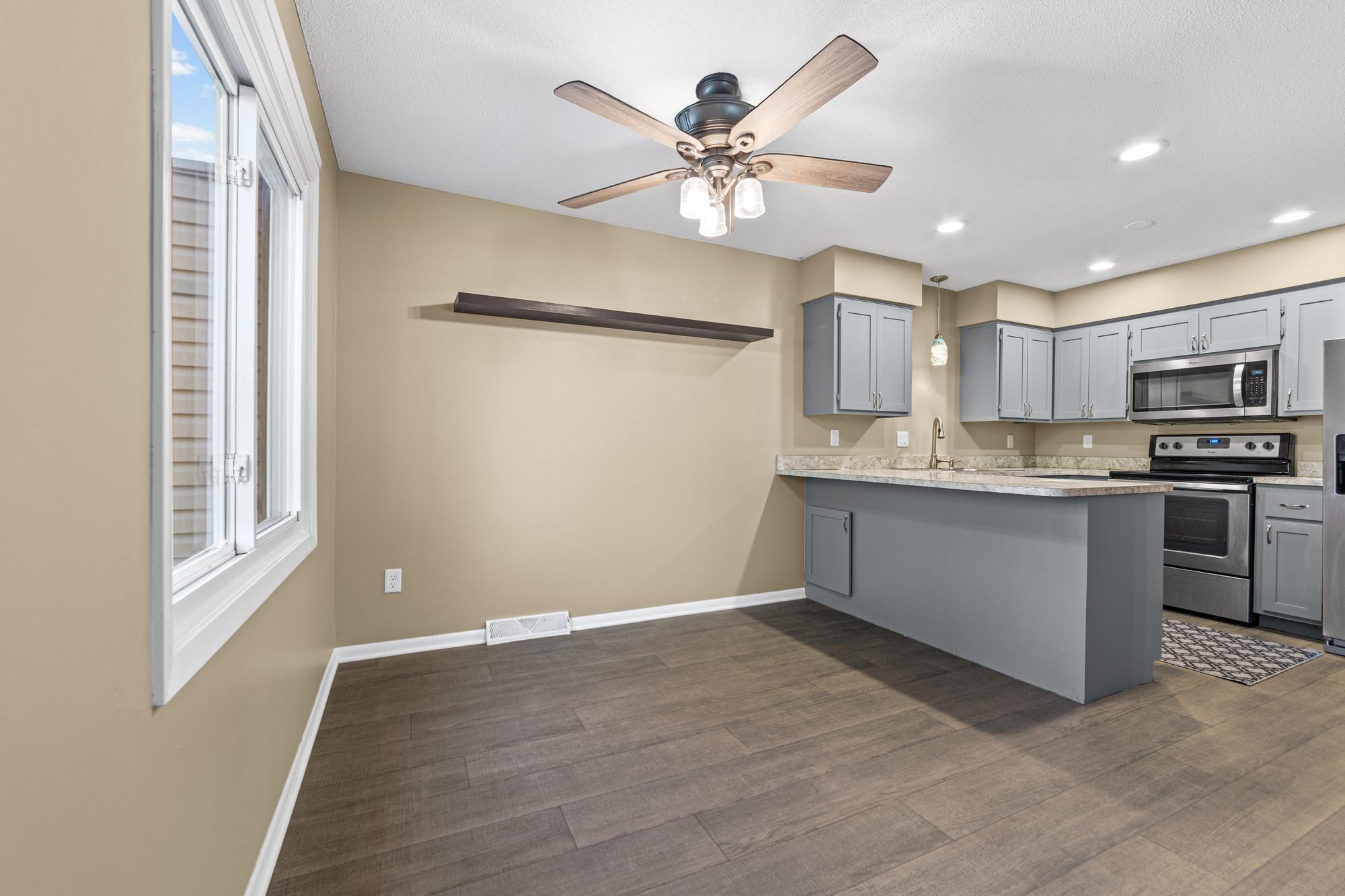 View of Residential at 914 94th Avenue, Blaine MN 55434, Blaine (14 of 50) - Mike Wilen | Minnesota Team Real Estate