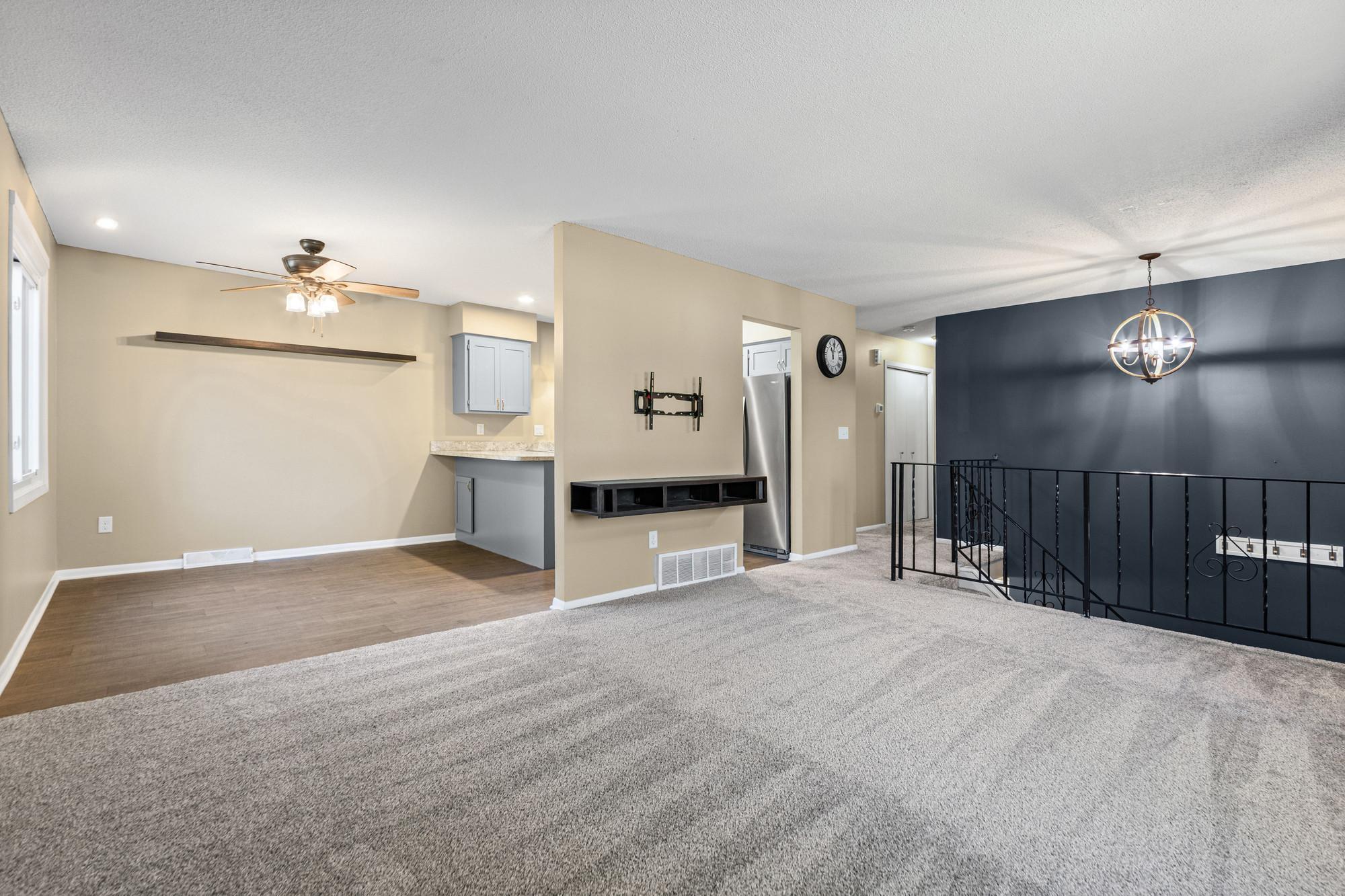 View of Residential at 914 94th Avenue, Blaine MN 55434, Blaine (12 of 50) - Mike Wilen | Minnesota Team Real Estate