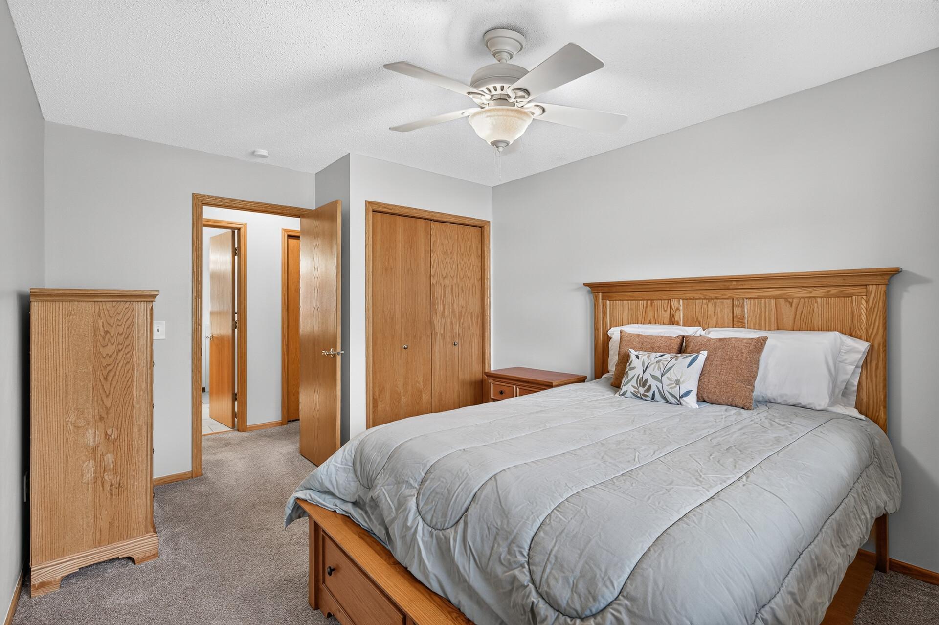 View of Residential at 4303 Clemson Circle #B, Eagan MN 55122, Eagan (19 of 30) - Mike Wilen | Minnesota Team Real Estate