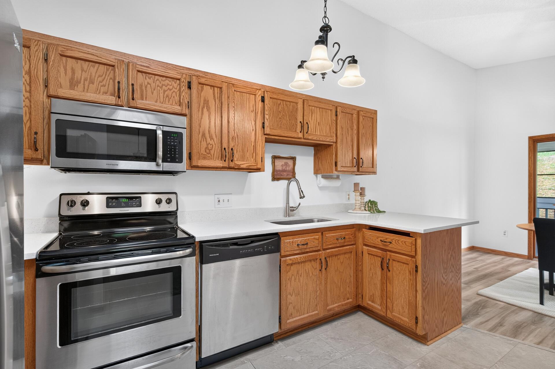 View of Residential at 4303 Clemson Circle #B, Eagan MN 55122, Eagan (11 of 30) - Mike Wilen | Minnesota Team Real Estate