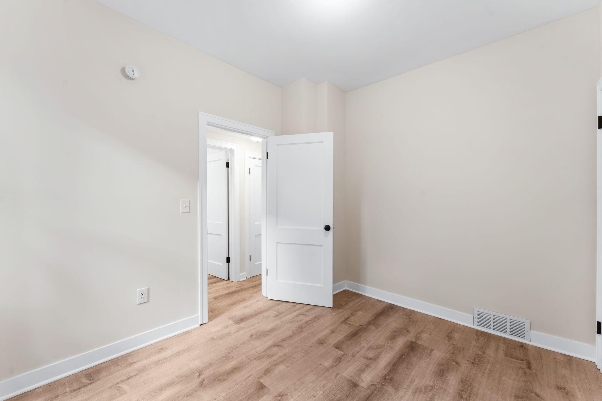 View of Residential at 1223 Reaney Avenue, Saint Paul MN 55106, Saint Paul (17 of 40) - Mike Wilen | Minnesota Team Real Estate