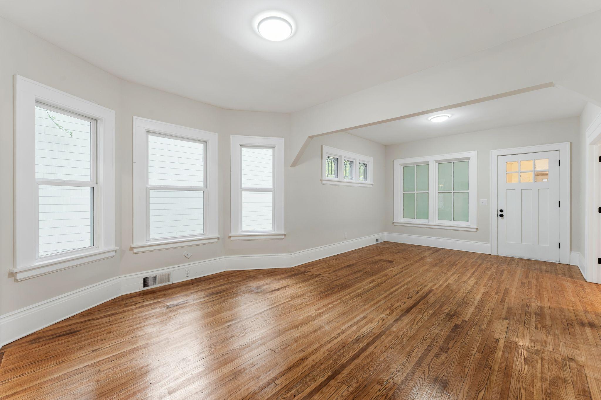 View of Residential at 1223 Reaney Avenue, Saint Paul MN 55106, Saint Paul (7 of 40) - Mike Wilen | Minnesota Team Real Estate