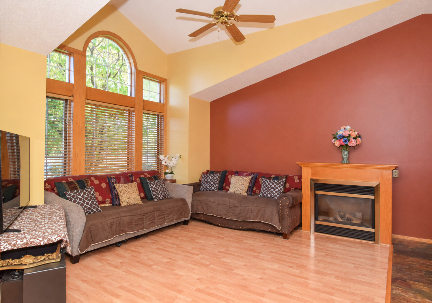 View of Residential at 8743 Queens Gardens, Brooklyn Park MN 55443, Brooklyn Park (5 of 27) - Mike Wilen | Minnesota Team Real Estate