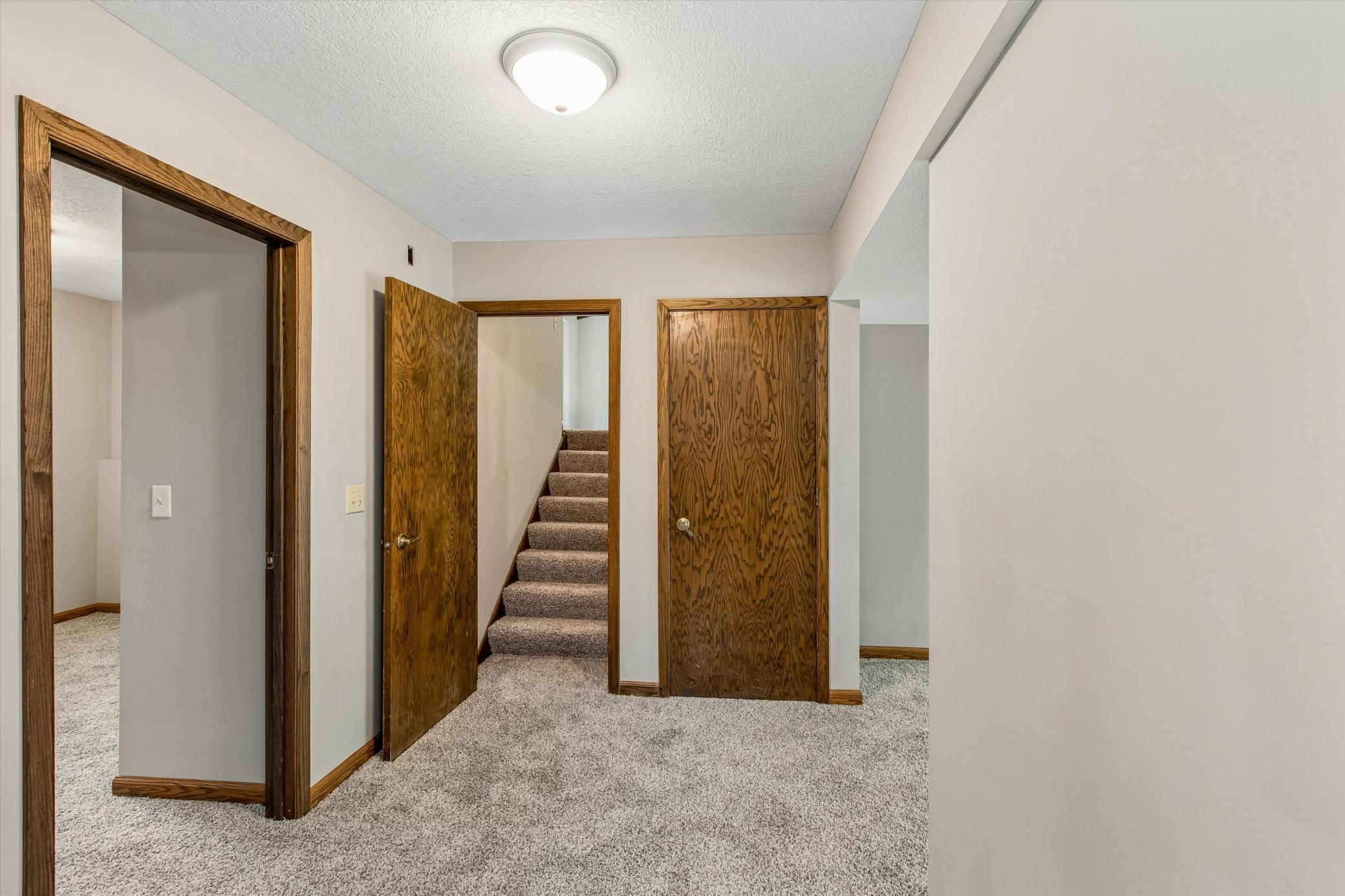 View of Residential at 1335 Ches Mar Lane, Eagan MN 55123, Eagan (32 of 44) - Mike Wilen | Minnesota Team Real Estate