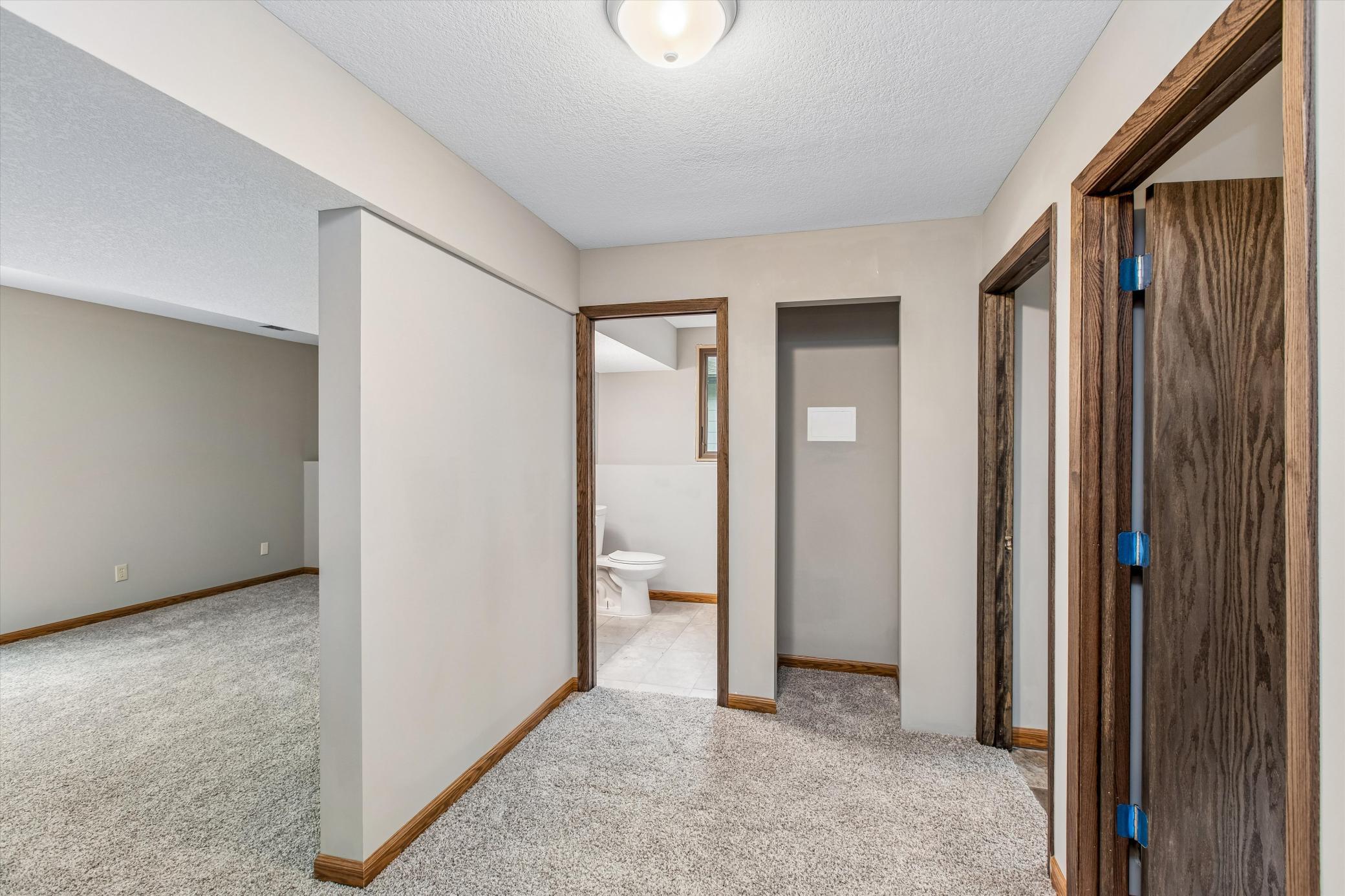 View of Residential at 1335 Ches Mar Lane, Eagan MN 55123, Eagan (29 of 44) - Mike Wilen | Minnesota Team Real Estate