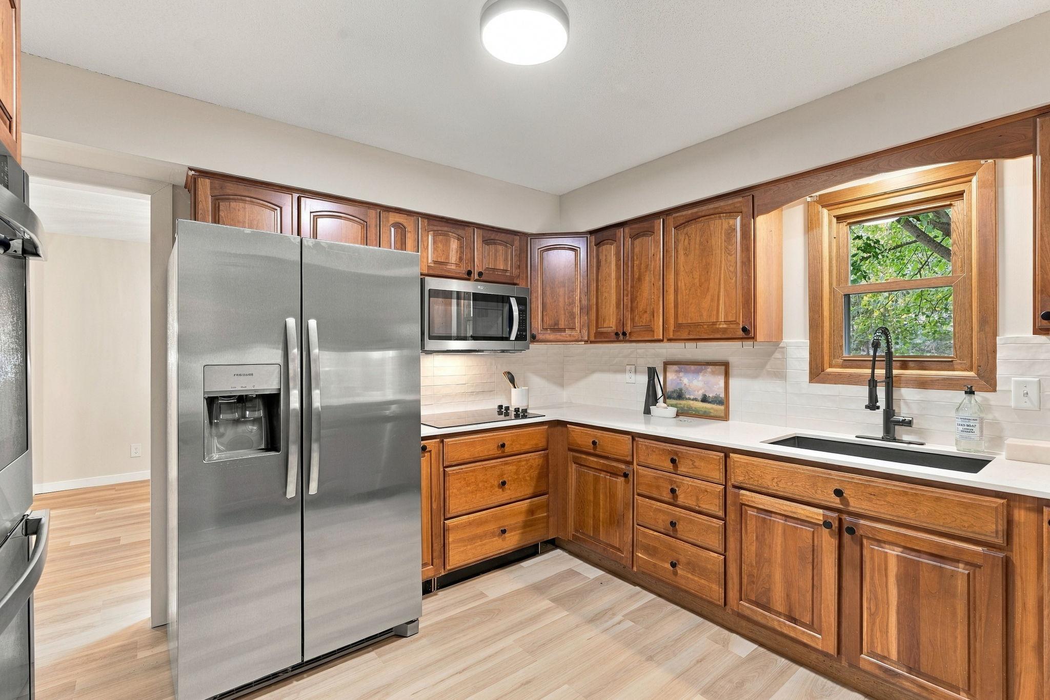 View of Residential at 10356 Xylon Road, Bloomington MN 55438, Bloomington (10 of 37) - Mike Wilen | Minnesota Team Real Estate