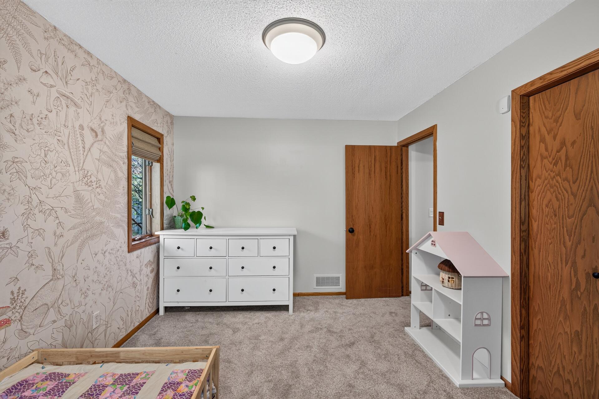 View of Residential at 1712 89th Avenue, Brooklyn Park MN 55444, Brooklyn Park (19 of 48) - Mike Wilen | Minnesota Team Real Estate