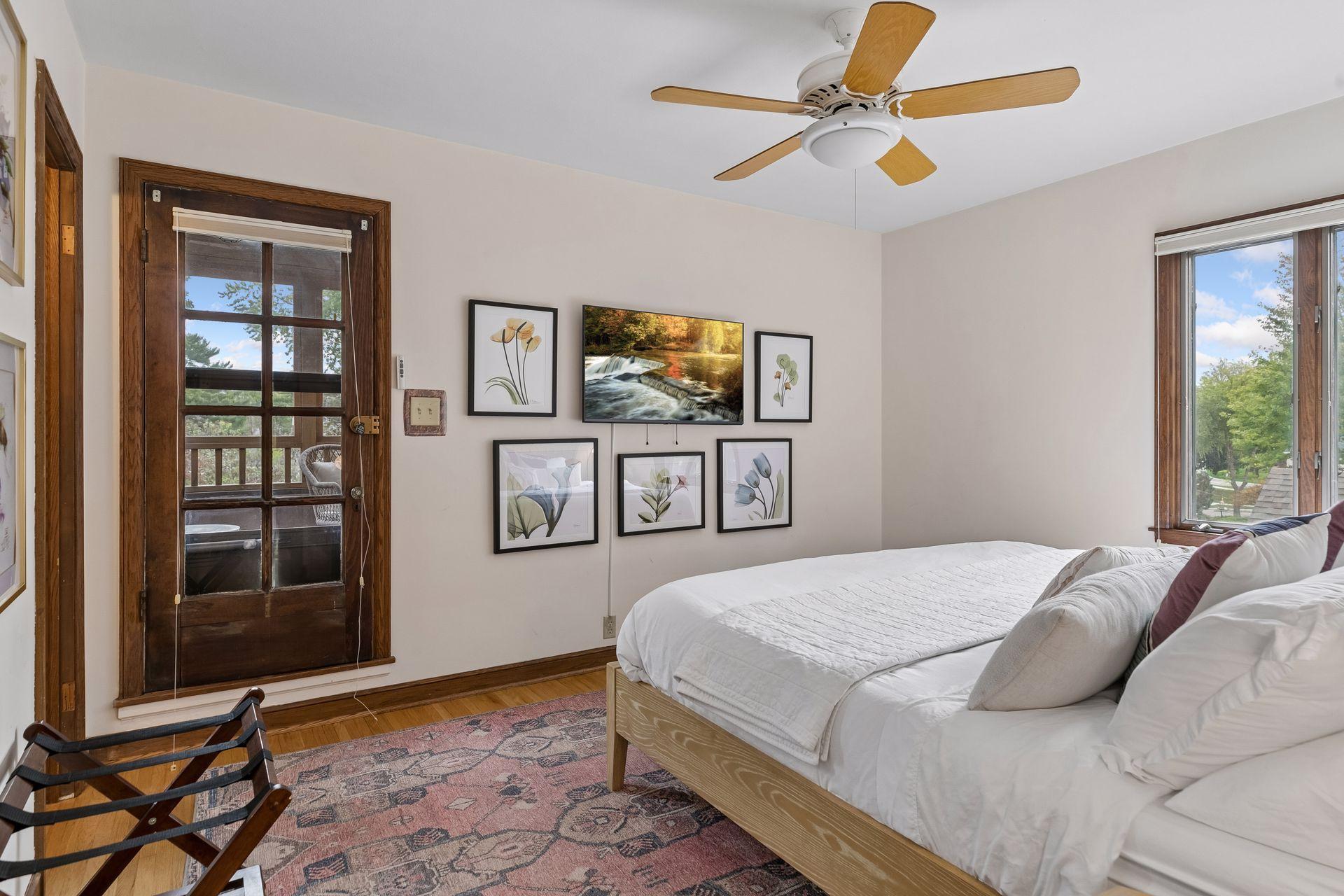 View of Residential at 1384 Como Boulevard, Saint Paul MN 55117, Saint Paul (32 of 56) - Mike Wilen | Minnesota Team Real Estate