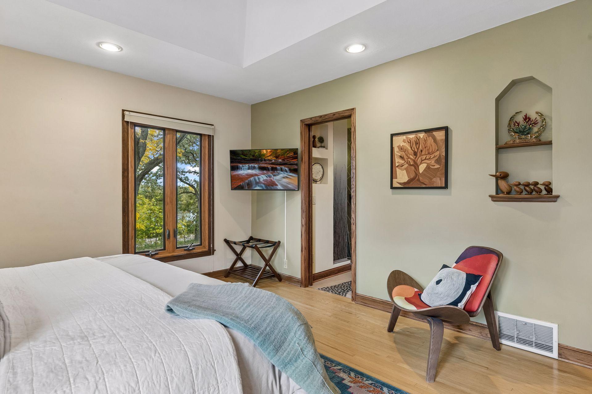 View of Residential at 1384 Como Boulevard, Saint Paul MN 55117, Saint Paul (27 of 56) - Mike Wilen | Minnesota Team Real Estate