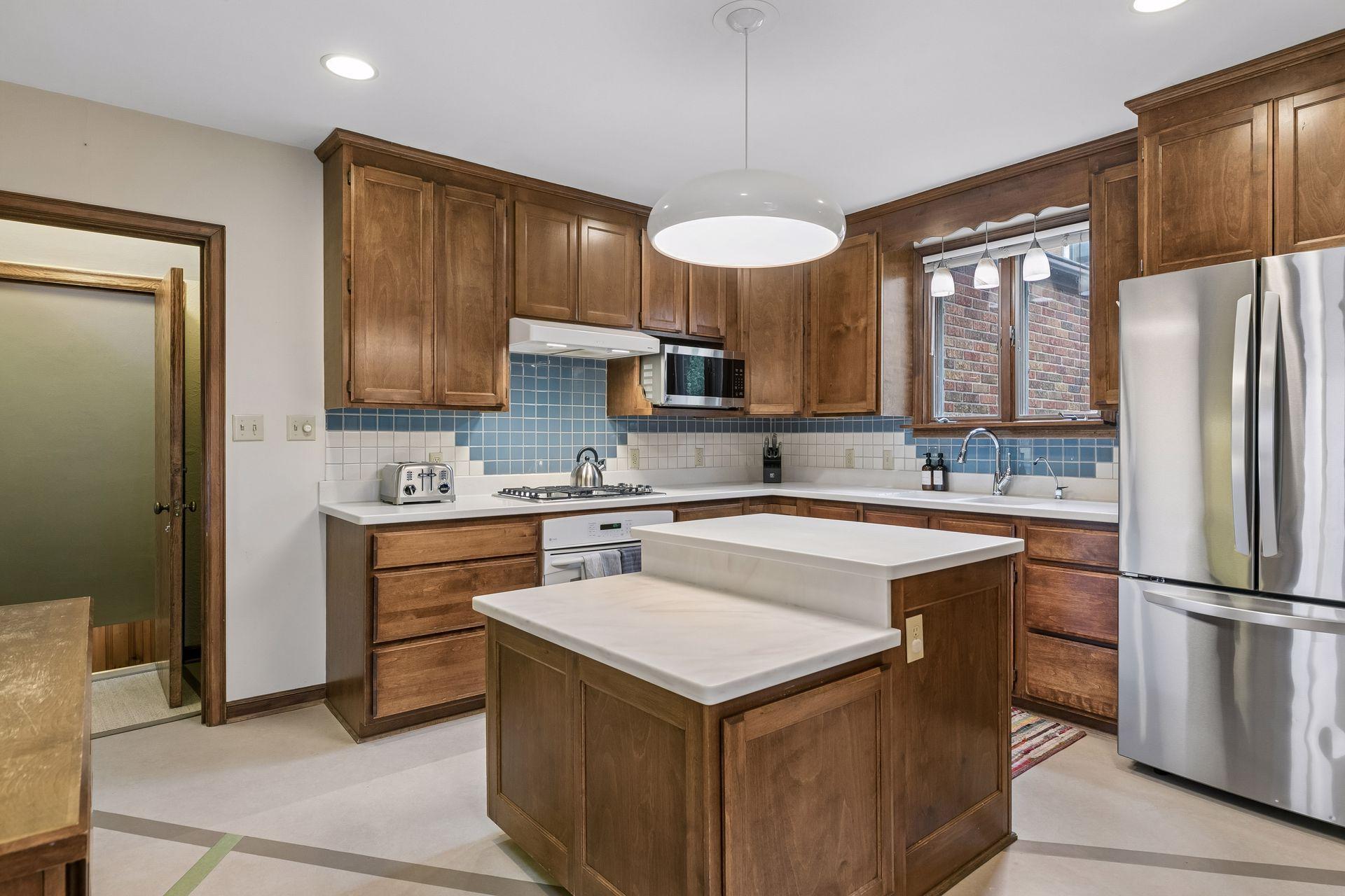 View of Residential at 1384 Como Boulevard, Saint Paul MN 55117, Saint Paul (16 of 56) - Mike Wilen | Minnesota Team Real Estate