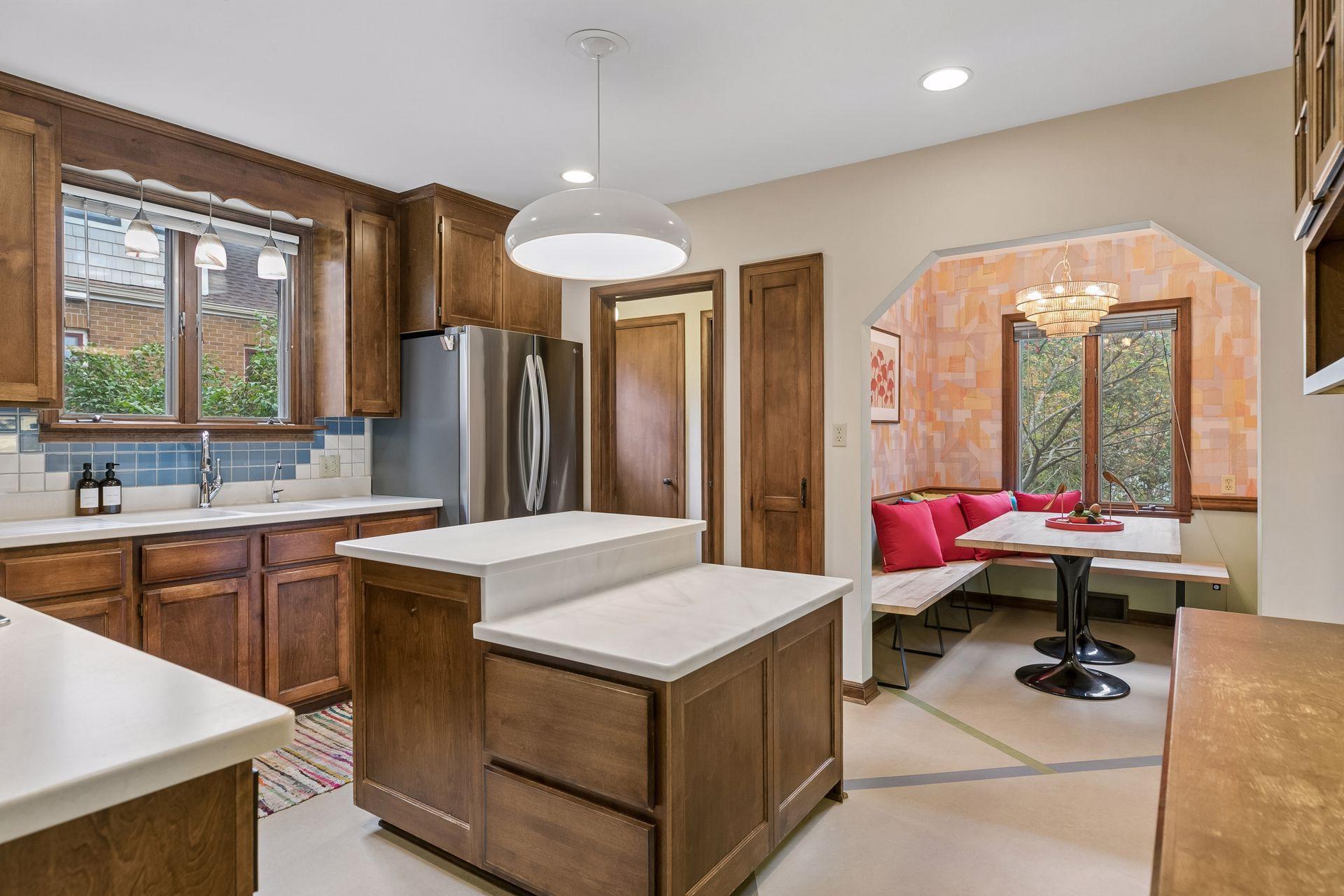 View of Residential at 1384 Como Boulevard, Saint Paul MN 55117, Saint Paul (20 of 56) - Mike Wilen | Minnesota Team Real Estate
