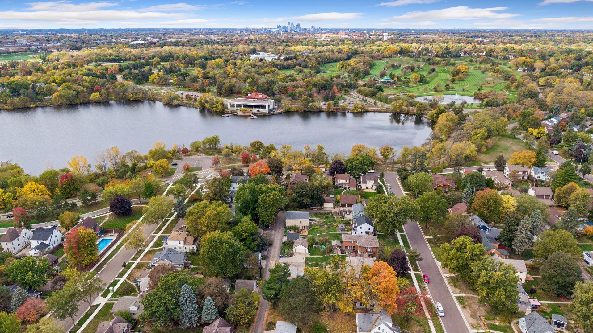 View of Residential at 1384 Como Boulevard, Saint Paul MN 55117, Saint Paul (55 of 56) - Mike Wilen | Minnesota Team Real Estate