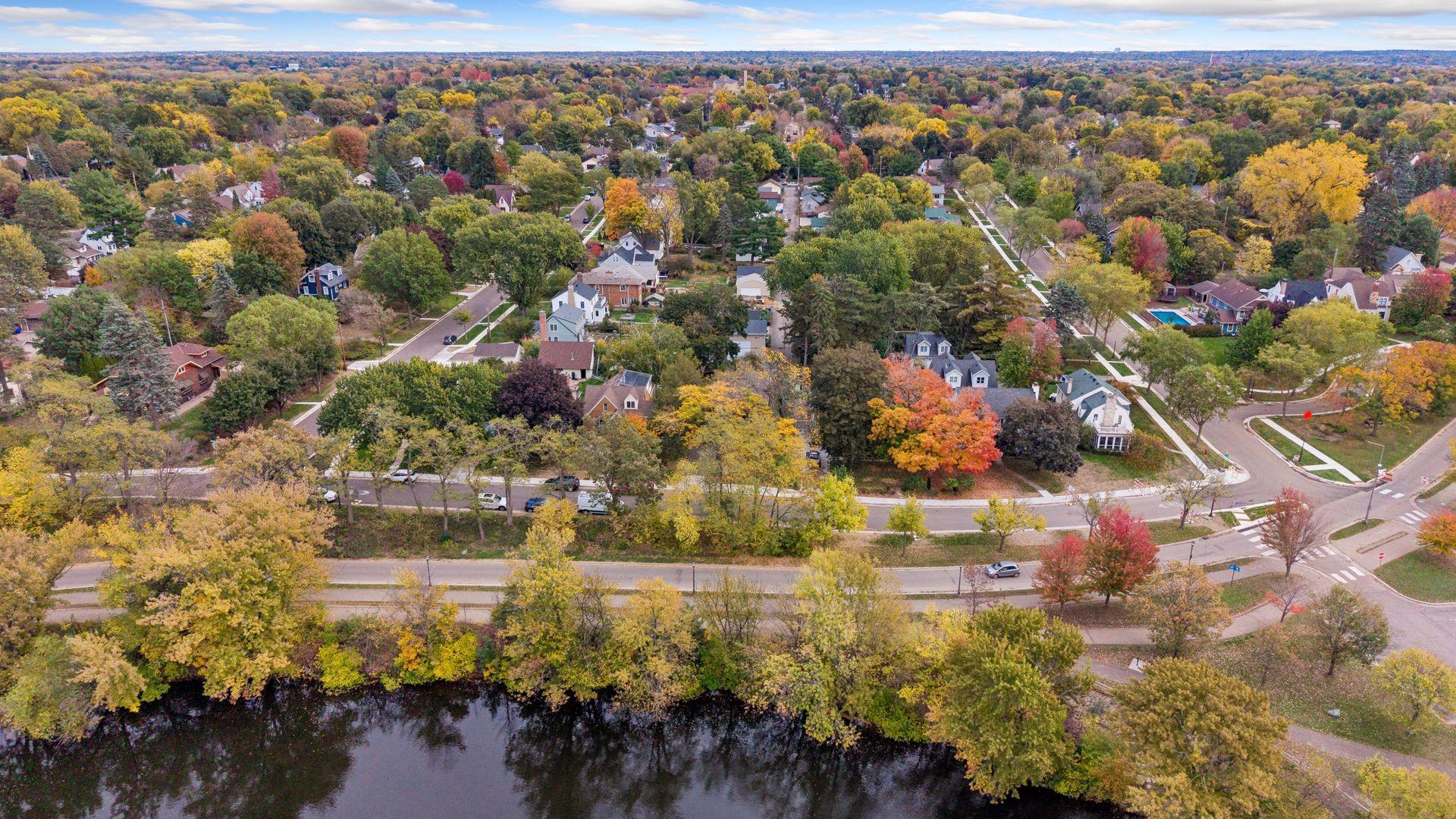 View of Residential at 1384 Como Boulevard, Saint Paul MN 55117, Saint Paul (53 of 56) - Mike Wilen | Minnesota Team Real Estate
