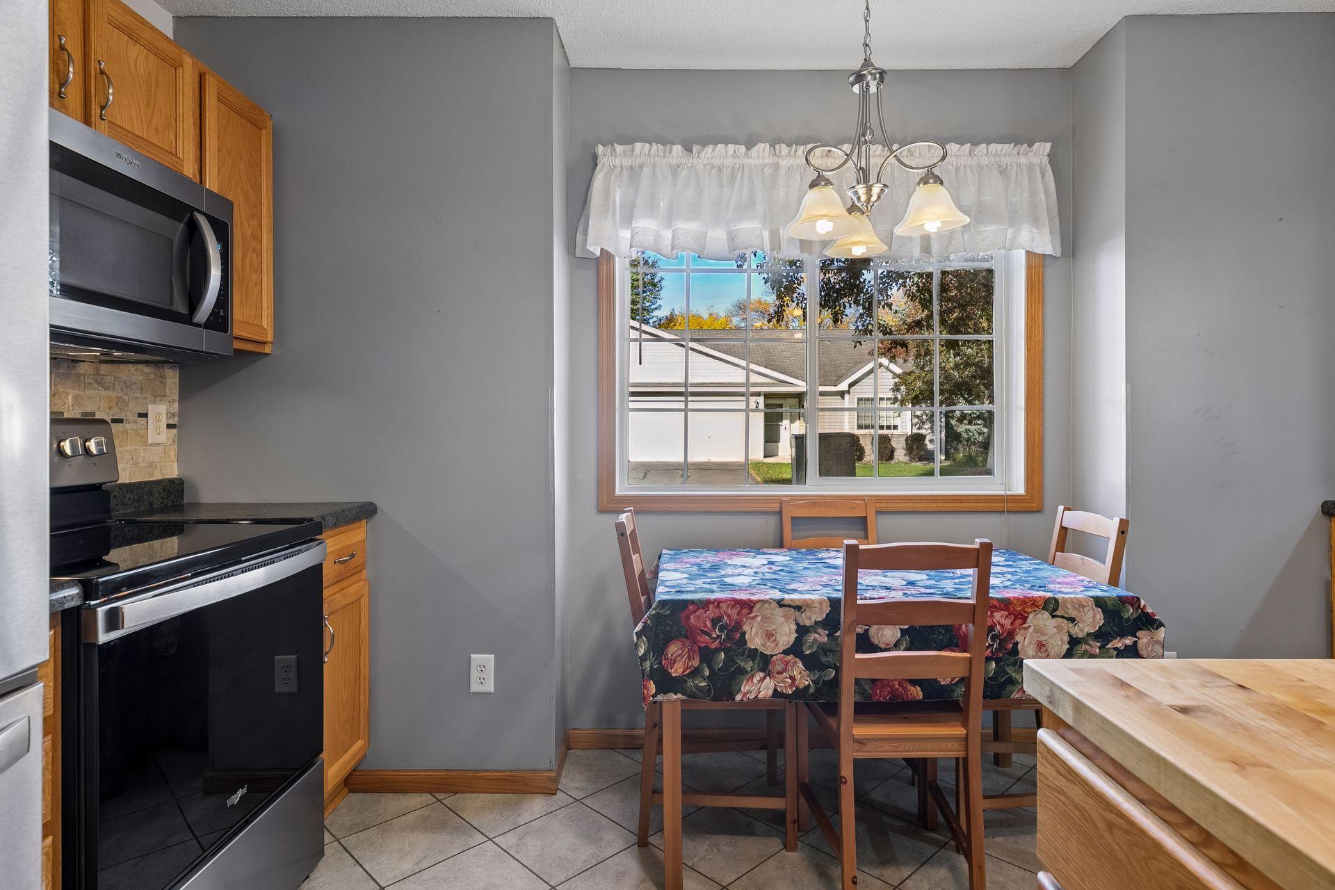 View of Residential at 11521 Poppy Street, Coon Rapids MN 55433, Coon Rapids (11 of 33) - Mike Wilen | Minnesota Team Real Estate