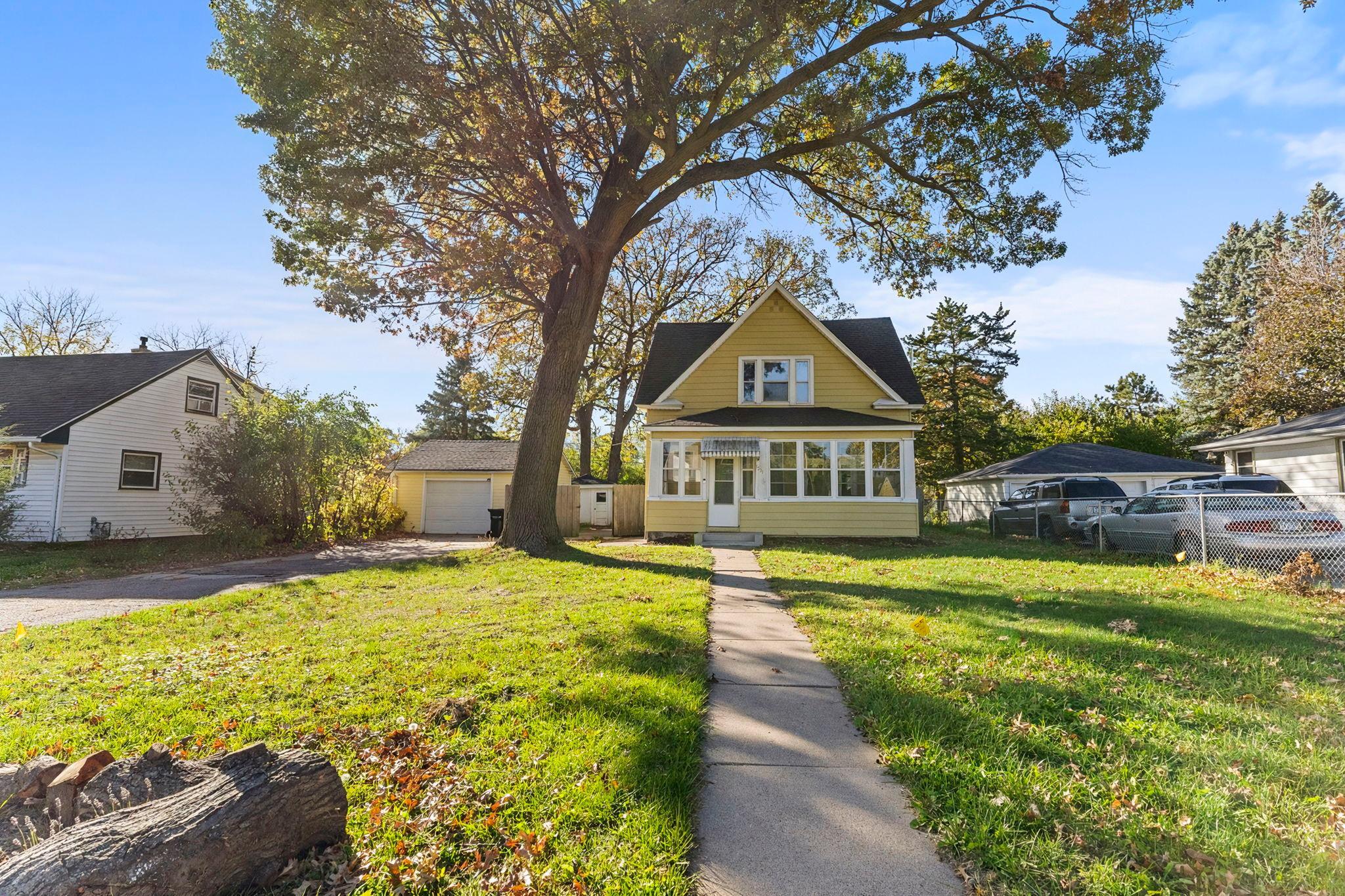 View of Residential at 1751 Clarence Street, Maplewood MN 55109, Maplewood (25 of 25) - Mike Wilen | Minnesota Team Real Estate
