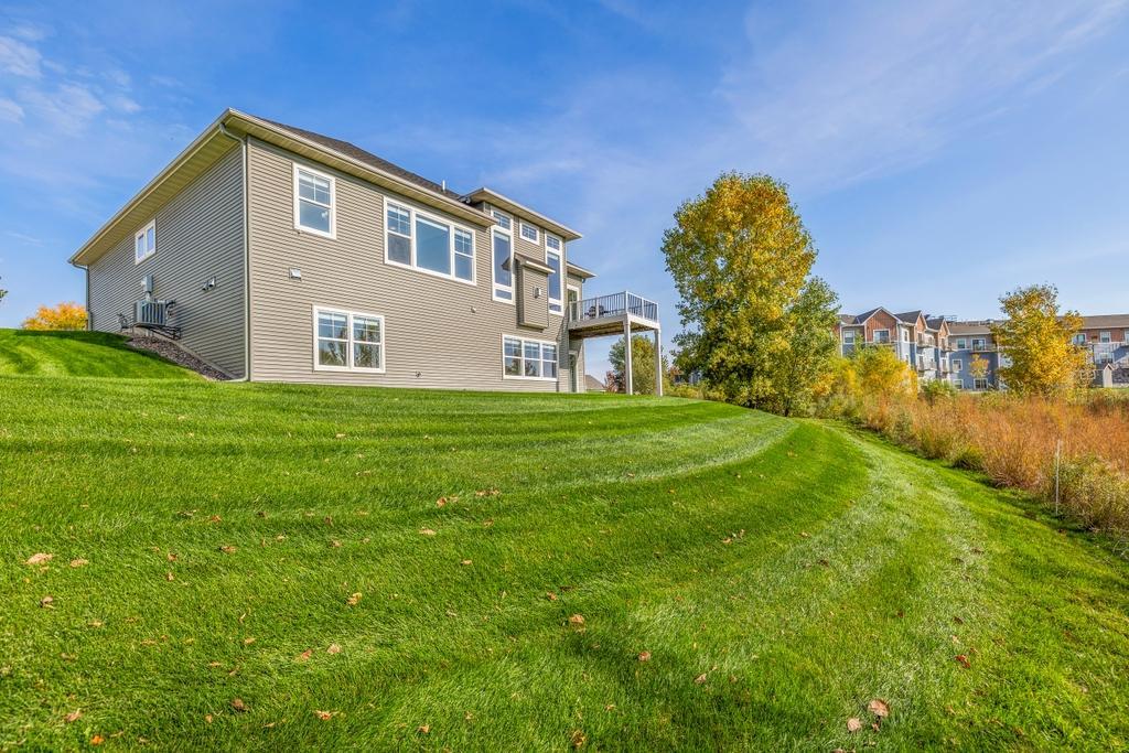 View of Residential at 9029 Jade Circle, Lake Elmo MN 55042, Lake Elmo (43 of 52) - Mike Wilen | Minnesota Team Real Estate