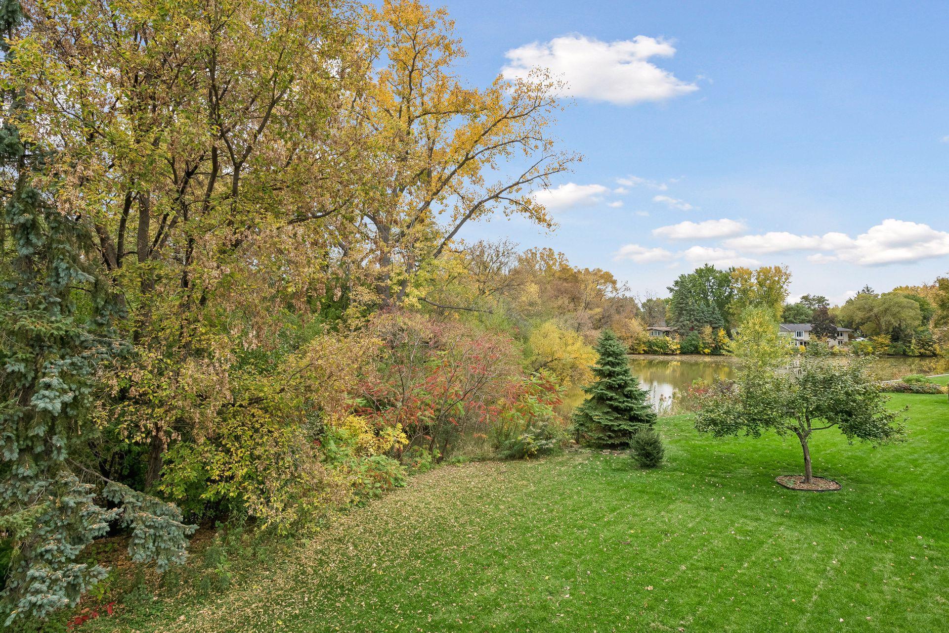 View of Residential at 2060 Kelly Drive, Golden Valley MN 55427, Golden Valley (3 of 30) - Mike Wilen | Minnesota Team Real Estate