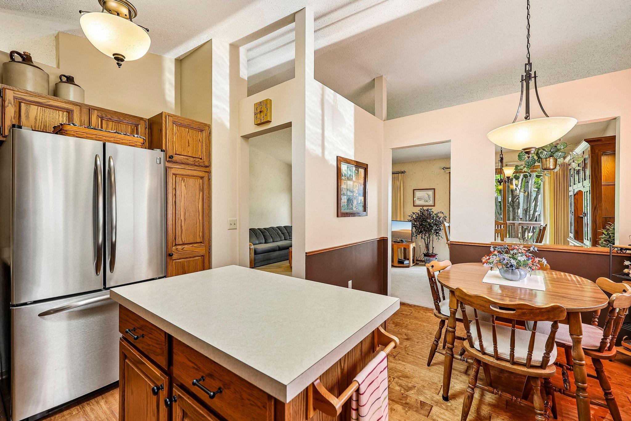 View of Residential at 4292 Eagle Crest Drive, Eagan MN 55122, Eagan (10 of 46) - Mike Wilen | Minnesota Team Real Estate