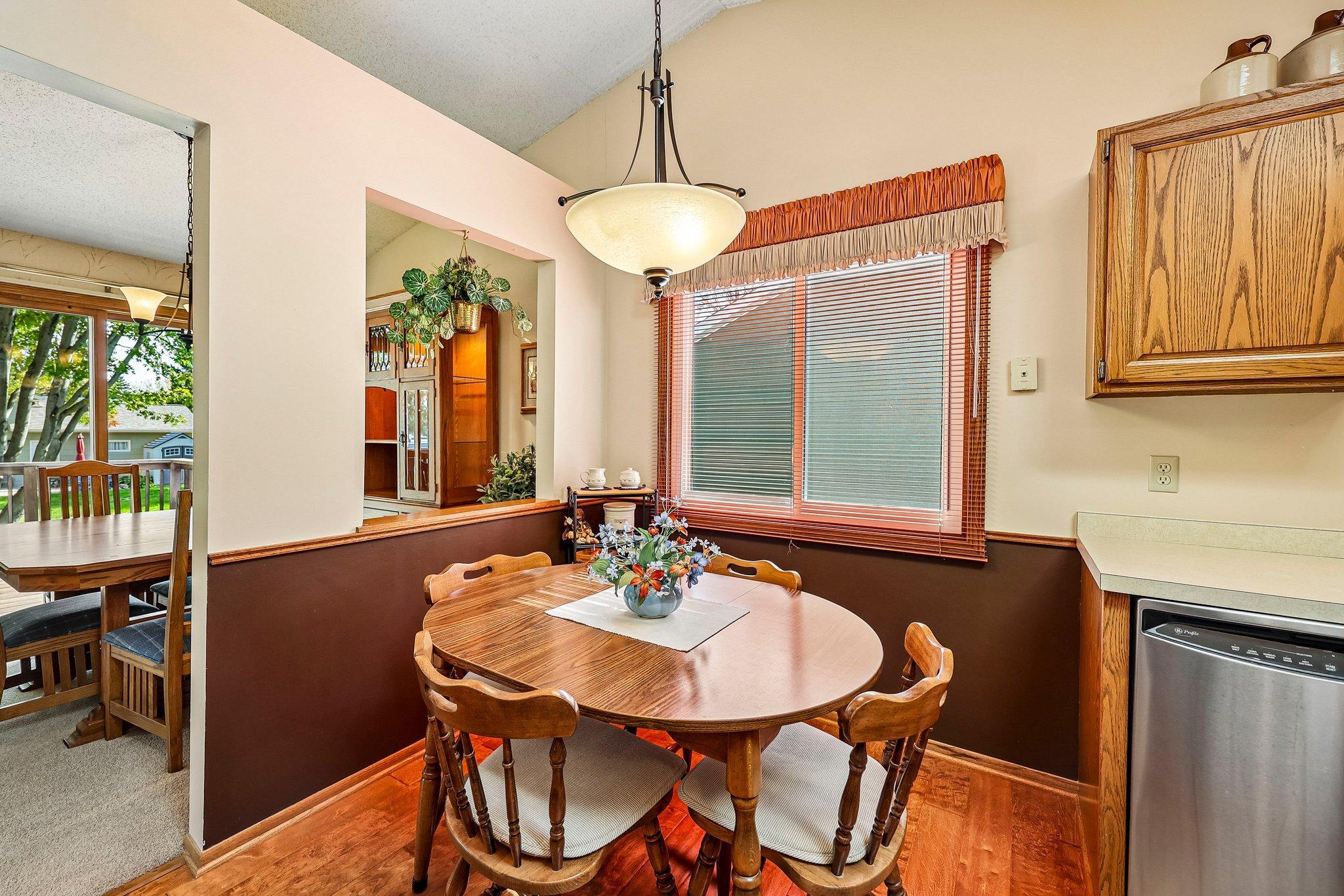 View of Residential at 4292 Eagle Crest Drive, Eagan MN 55122, Eagan (9 of 46) - Mike Wilen | Minnesota Team Real Estate