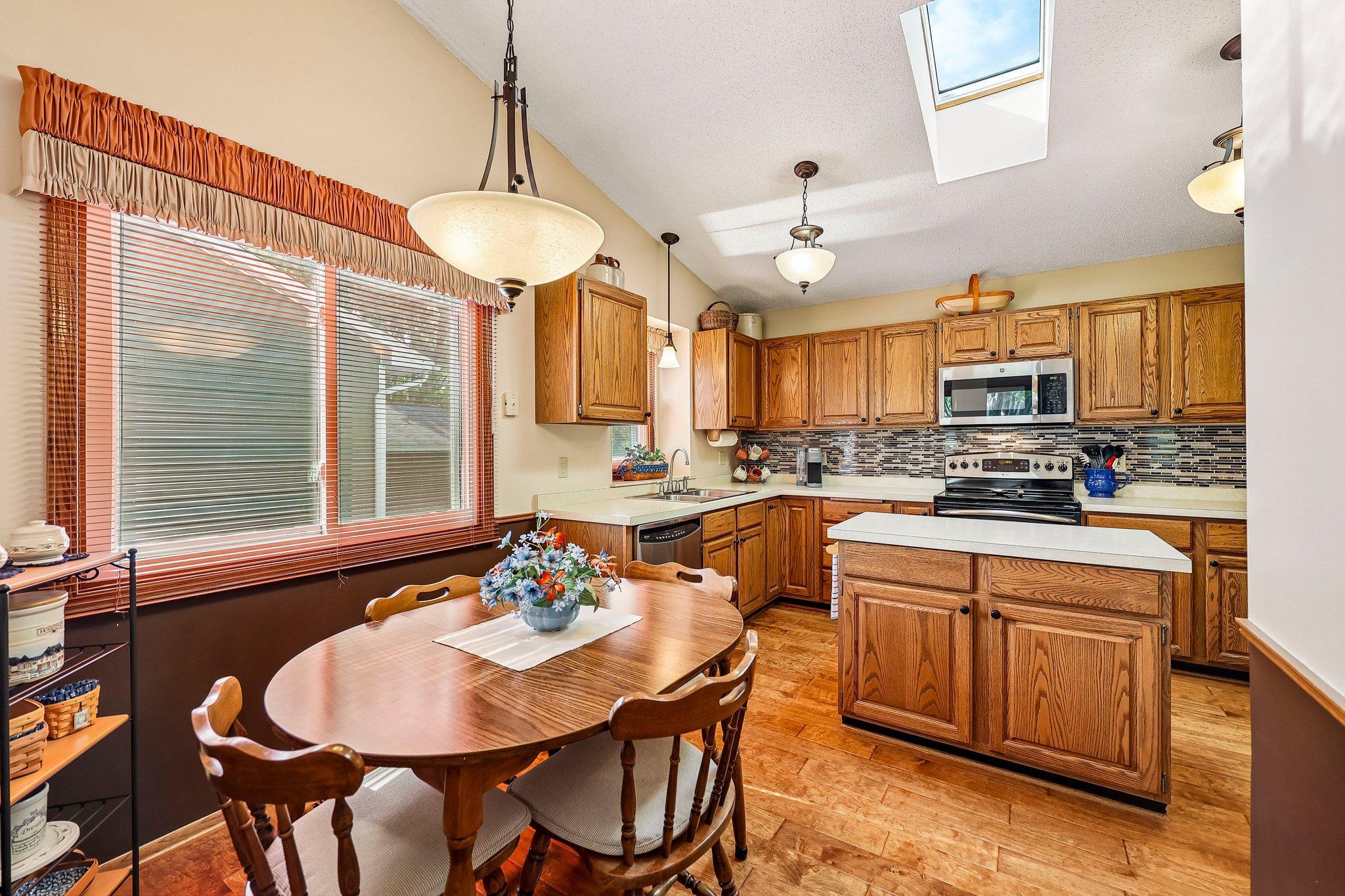 View of Residential at 4292 Eagle Crest Drive, Eagan MN 55122, Eagan (8 of 46) - Mike Wilen | Minnesota Team Real Estate