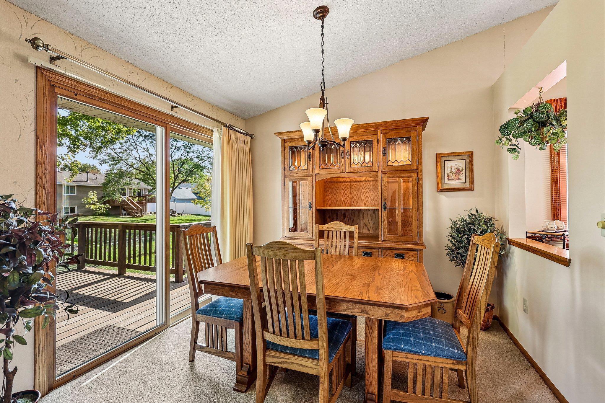 View of Residential at 4292 Eagle Crest Drive, Eagan MN 55122, Eagan (6 of 46) - Mike Wilen | Minnesota Team Real Estate