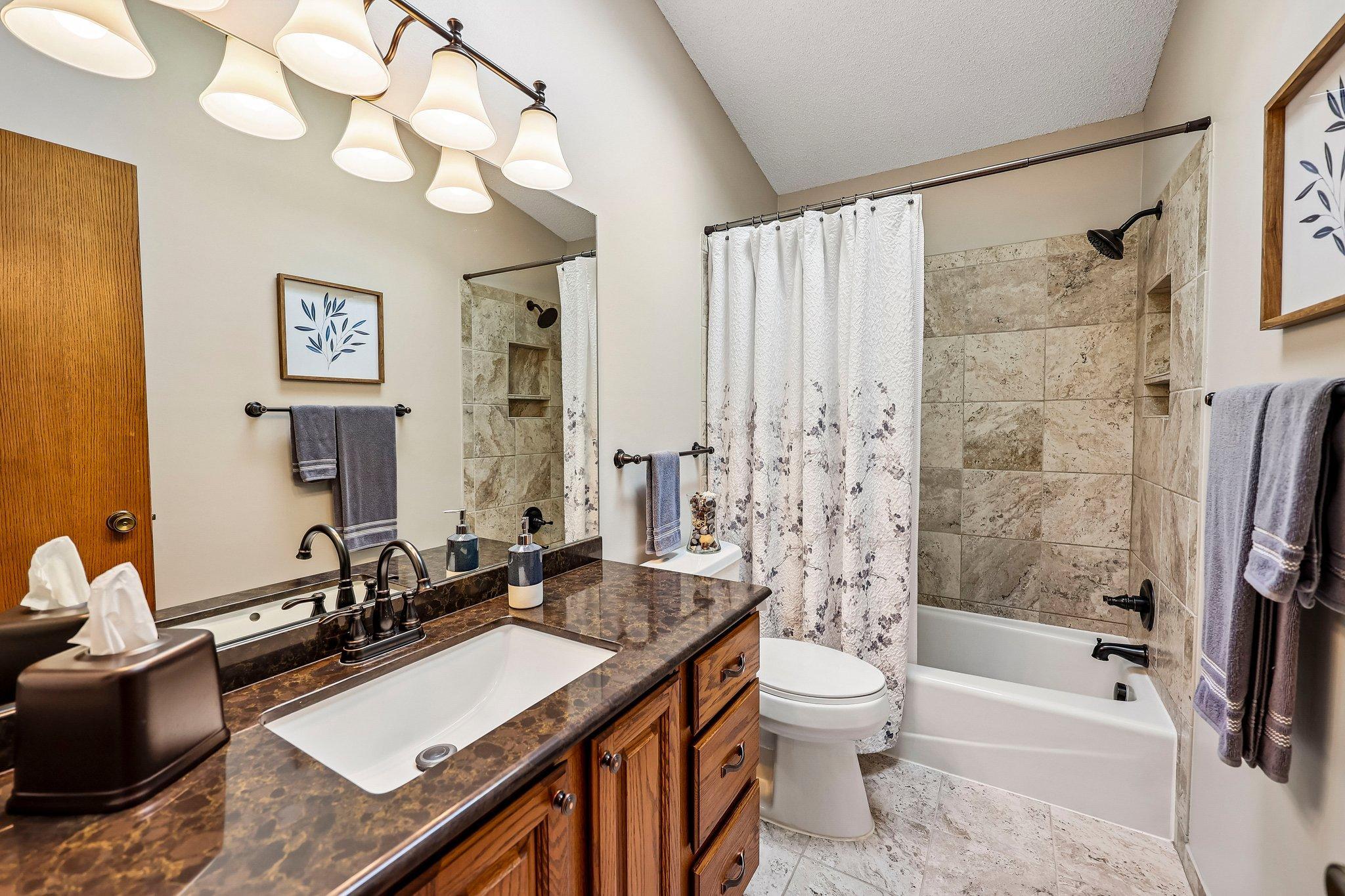 View of Residential at 4292 Eagle Crest Drive, Eagan MN 55122, Eagan (13 of 46) - Mike Wilen | Minnesota Team Real Estate
