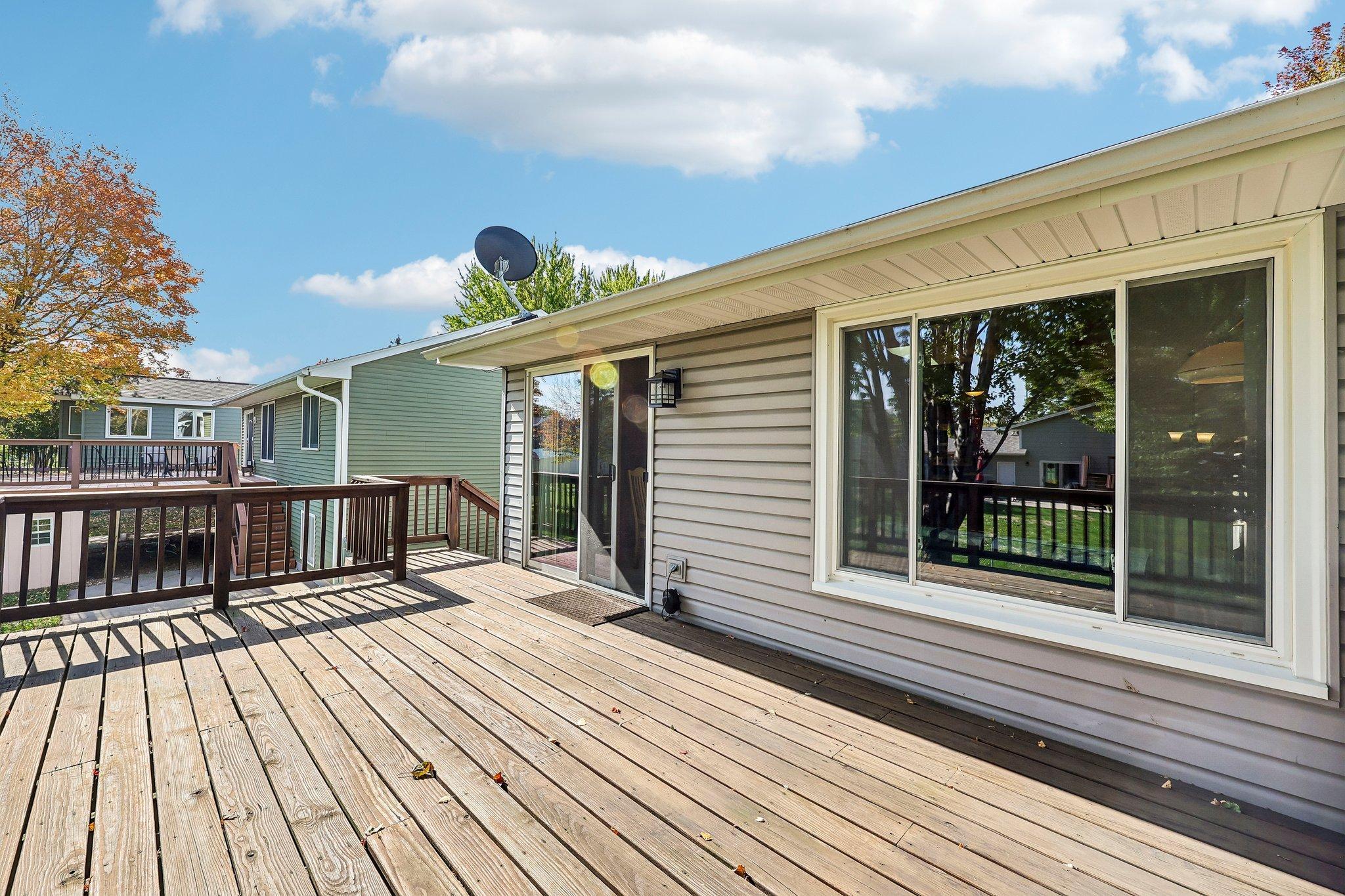 View of Residential at 4292 Eagle Crest Drive, Eagan MN 55122, Eagan (32 of 46) - Mike Wilen | Minnesota Team Real Estate