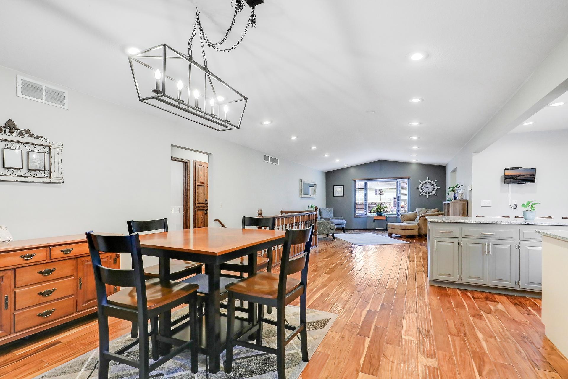 View of Residential at 624 Hennes Avenue, Shakopee MN 55379, Shakopee (30 of 71) - Mike Wilen | Minnesota Team Real Estate