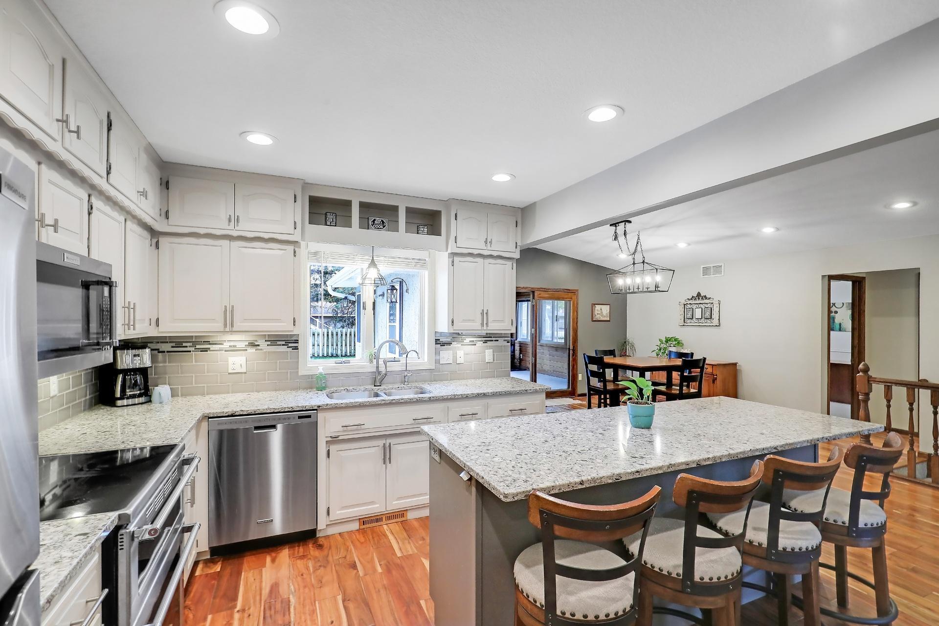 View of Residential at 624 Hennes Avenue, Shakopee MN 55379, Shakopee (17 of 71) - Mike Wilen | Minnesota Team Real Estate