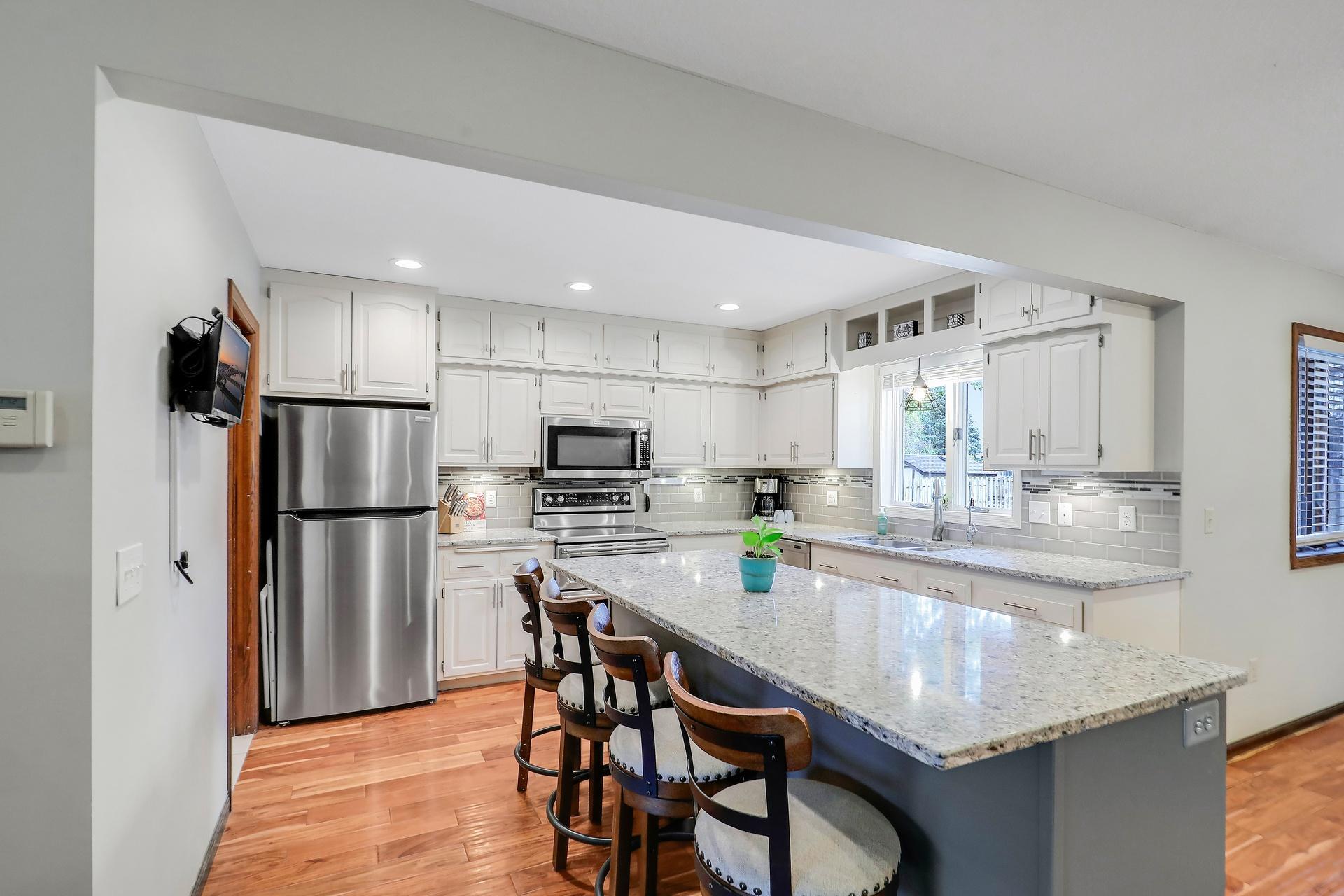 View of Residential at 624 Hennes Avenue, Shakopee MN 55379, Shakopee (15 of 71) - Mike Wilen | Minnesota Team Real Estate