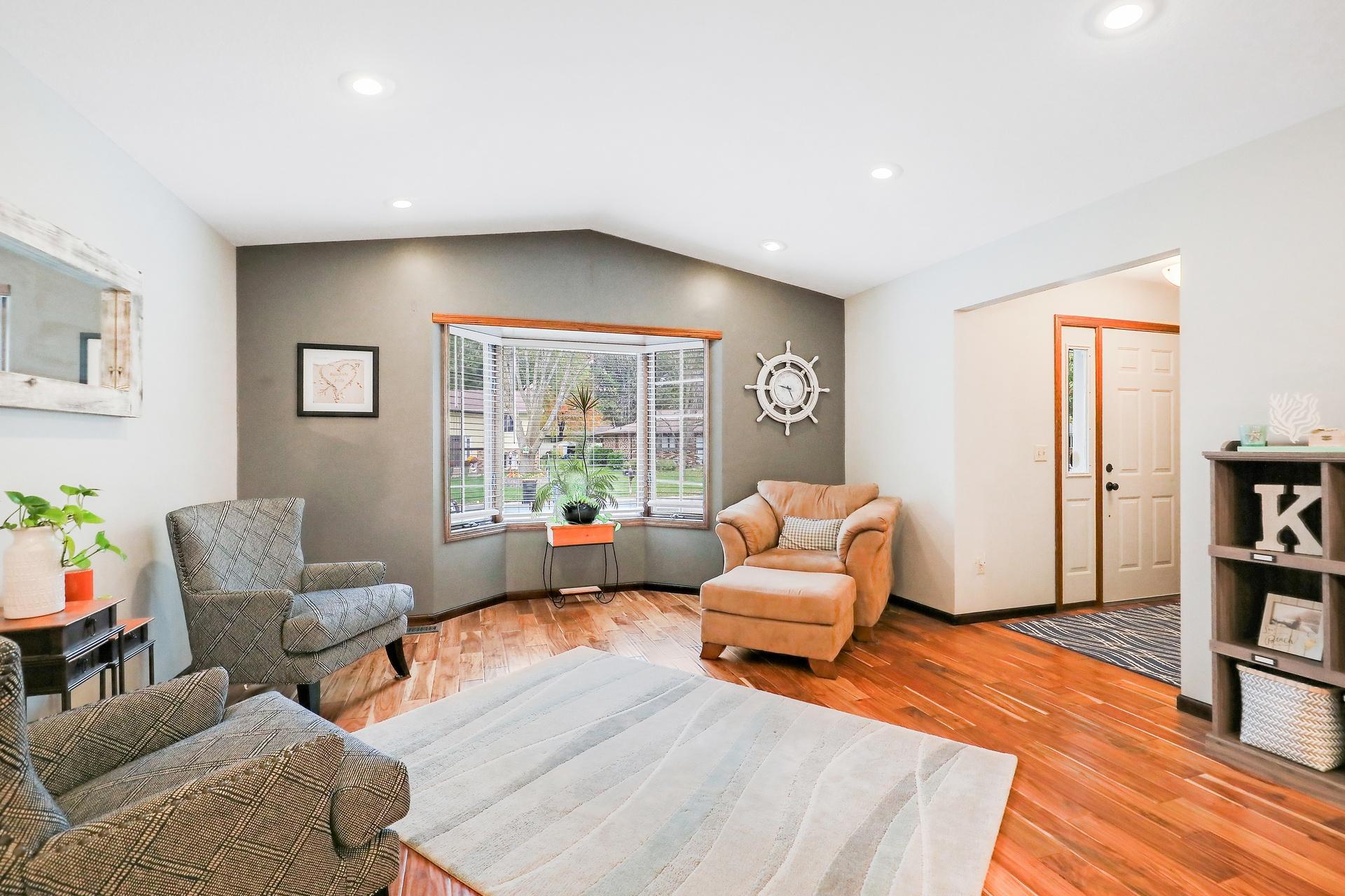 View of Residential at 624 Hennes Avenue, Shakopee MN 55379, Shakopee (11 of 71) - Mike Wilen | Minnesota Team Real Estate