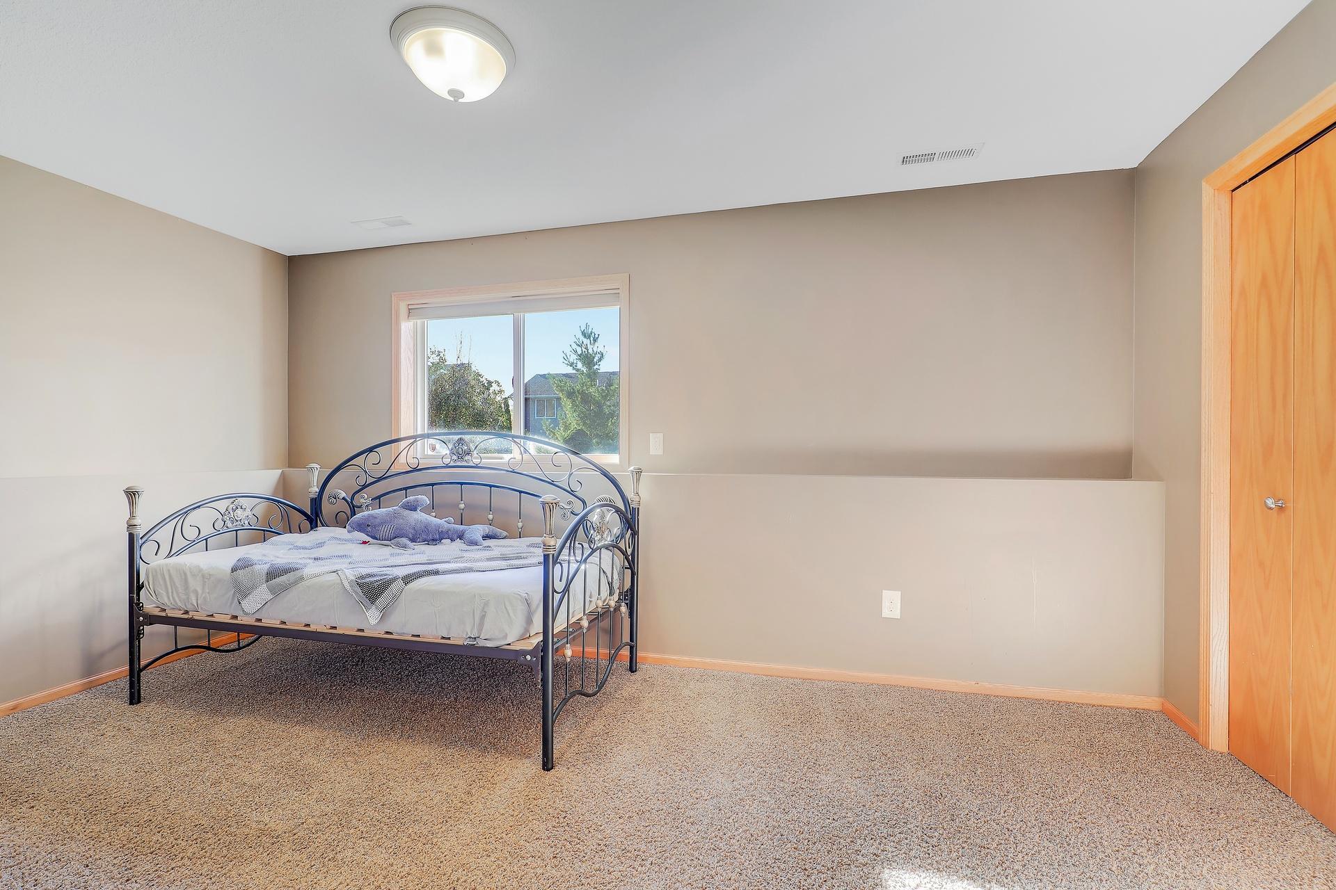 View of Residential at 890 Newport Avenue, Shakopee MN 55379, Shakopee (34 of 51) - Mike Wilen | Minnesota Team Real Estate