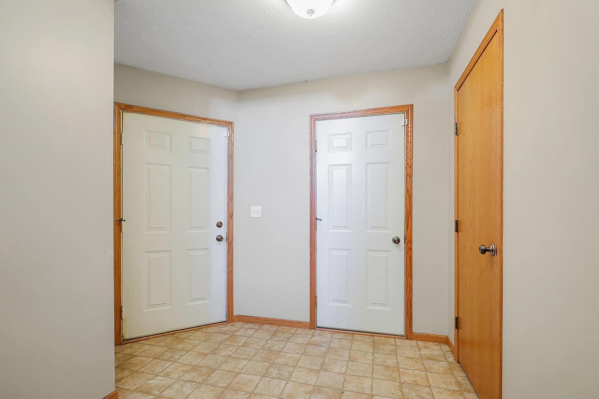 View of Residential at 890 Newport Avenue, Shakopee MN 55379, Shakopee (15 of 51) - Mike Wilen | Minnesota Team Real Estate