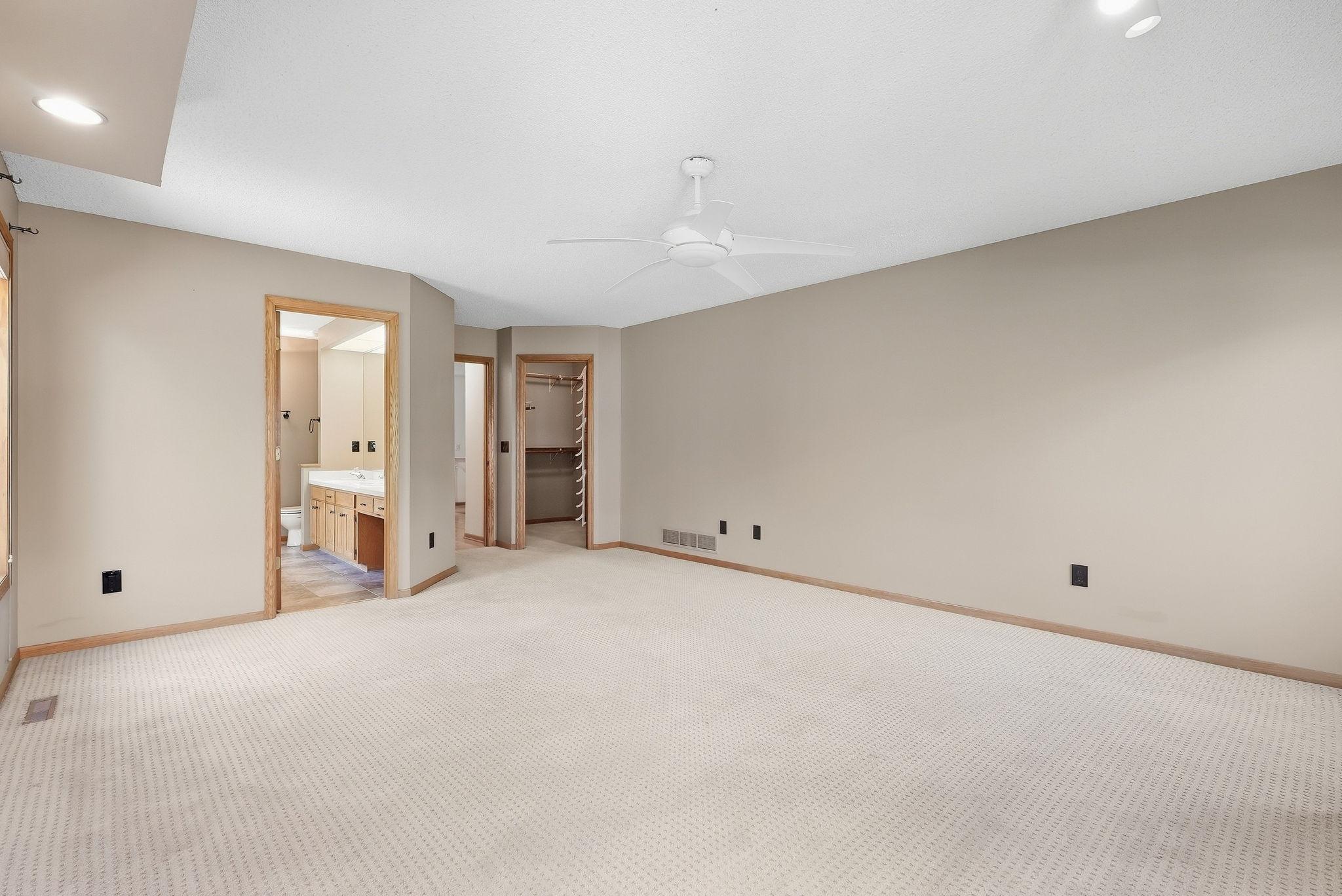 View of Residential at 12560 Dorchester Trail, Apple Valley MN 55124, Apple Valley (21 of 52) - Mike Wilen | Minnesota Team Real Estate