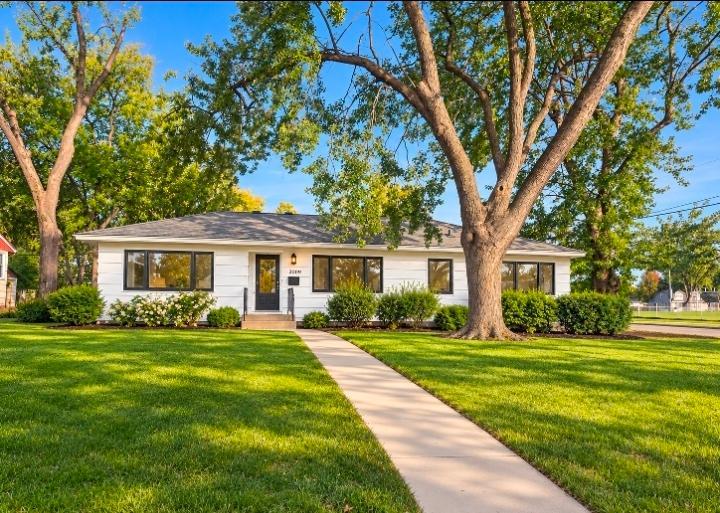 View of Single Family at 6000 Girard Avenue, Brooklyn Center - Mike Wilen | Minnesota Team Real Estate