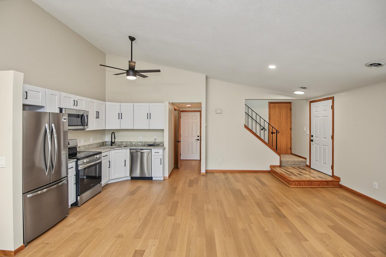 View of Residential at 3612 Gershwin Lane, Oakdale MN 55128, Oakdale (13 of 29) - Mike Wilen | Minnesota Team Real Estate
