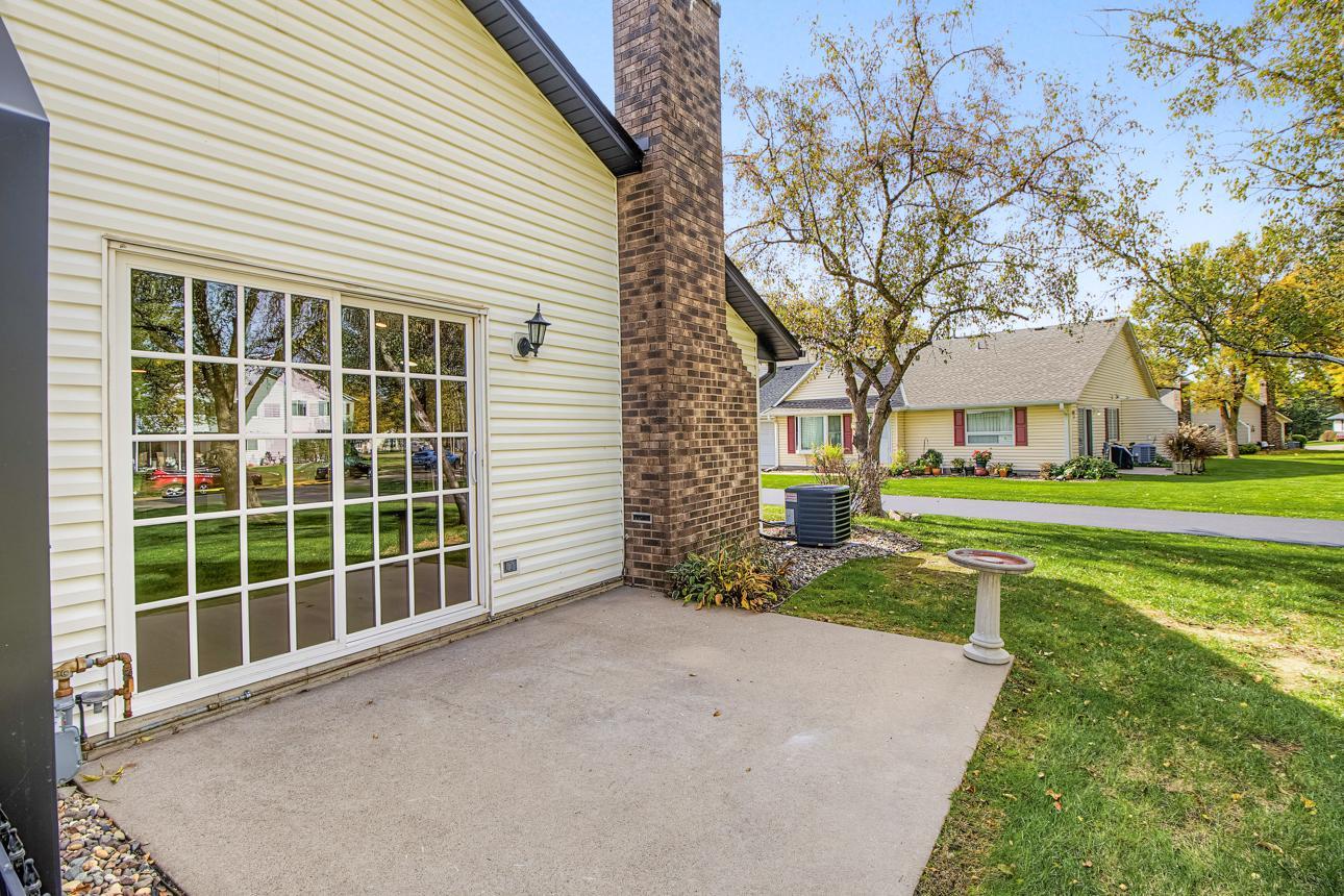View of Residential at 3612 Gershwin Lane, Oakdale MN 55128, Oakdale (28 of 29) - Mike Wilen | Minnesota Team Real Estate